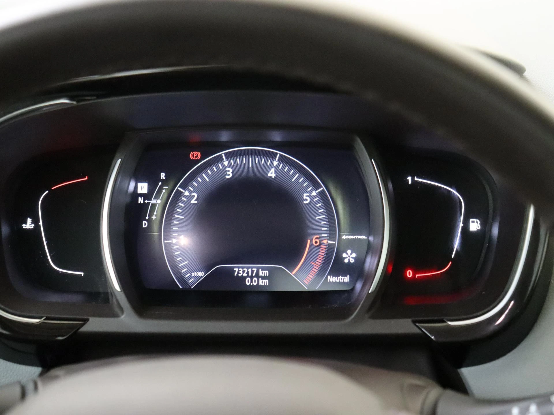 Renault-Espace-image-10