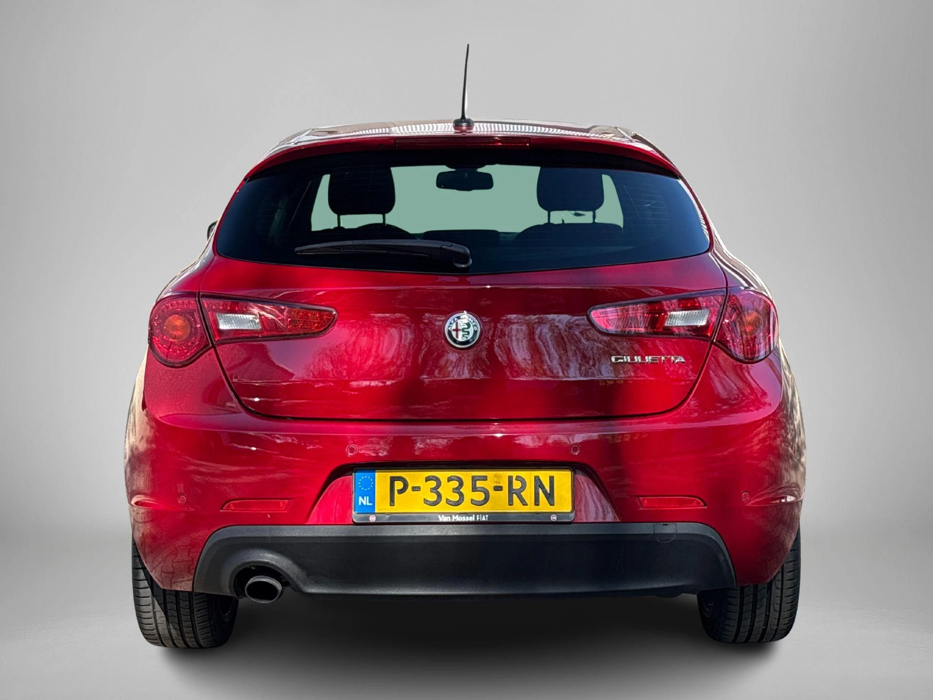 Alfa Romeo-Giulietta-image-26