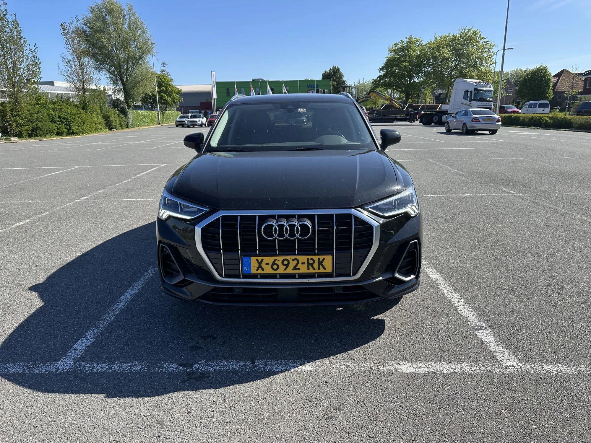 Audi-Q3-image-1