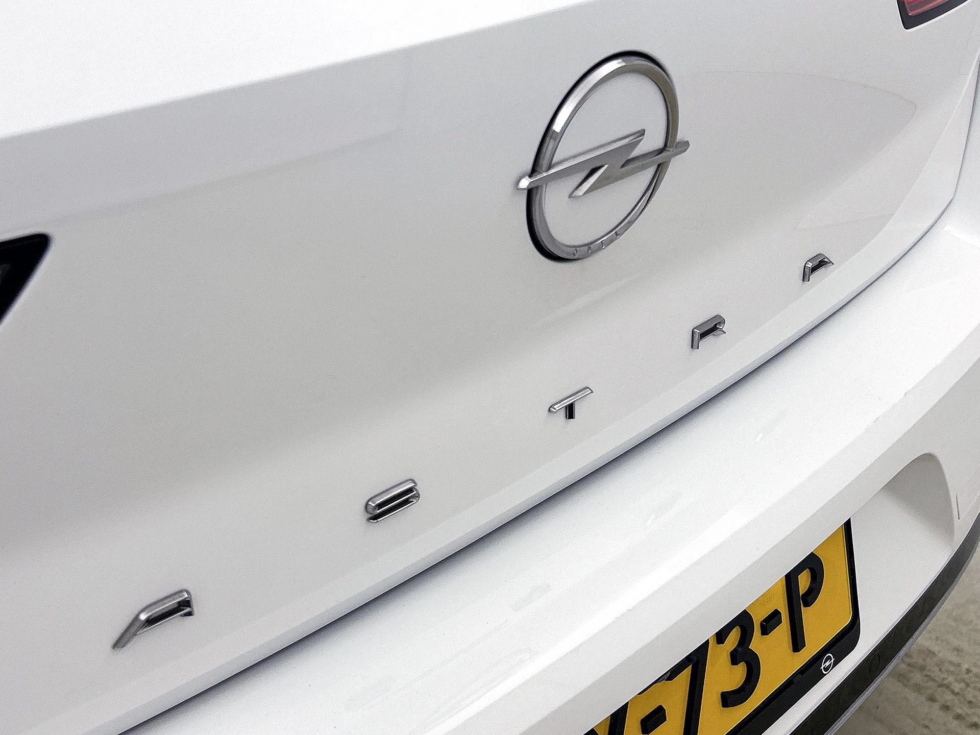 Opel-Astra-image-24