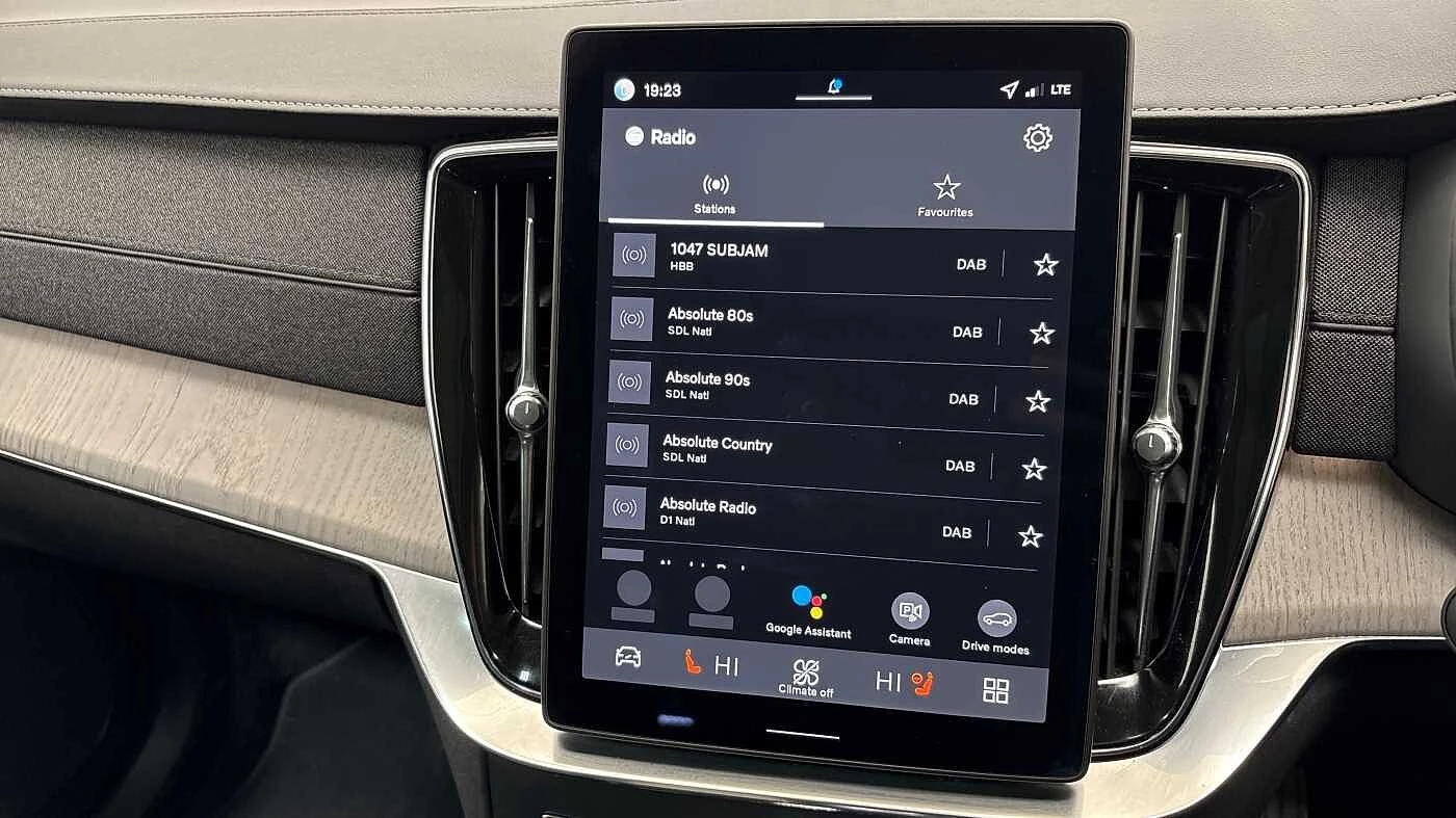 Volvo-XC90-image-31