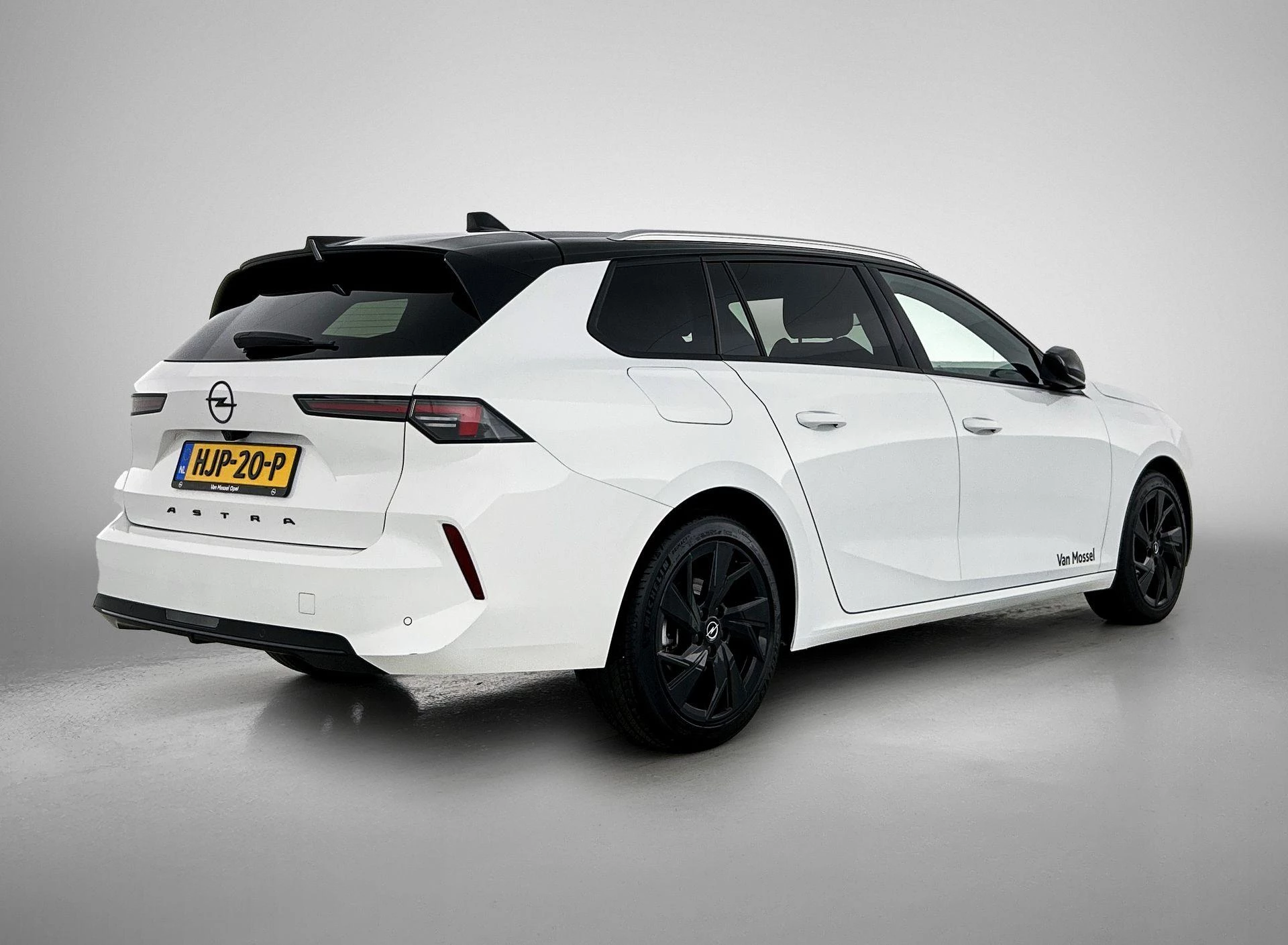 Opel Astra Sports Tourer 1.2 GS Line