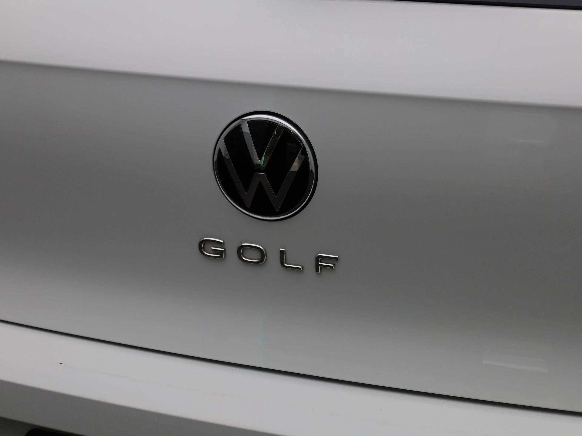 Volkswagen Golf 1.5 eTSI R-Line Edition