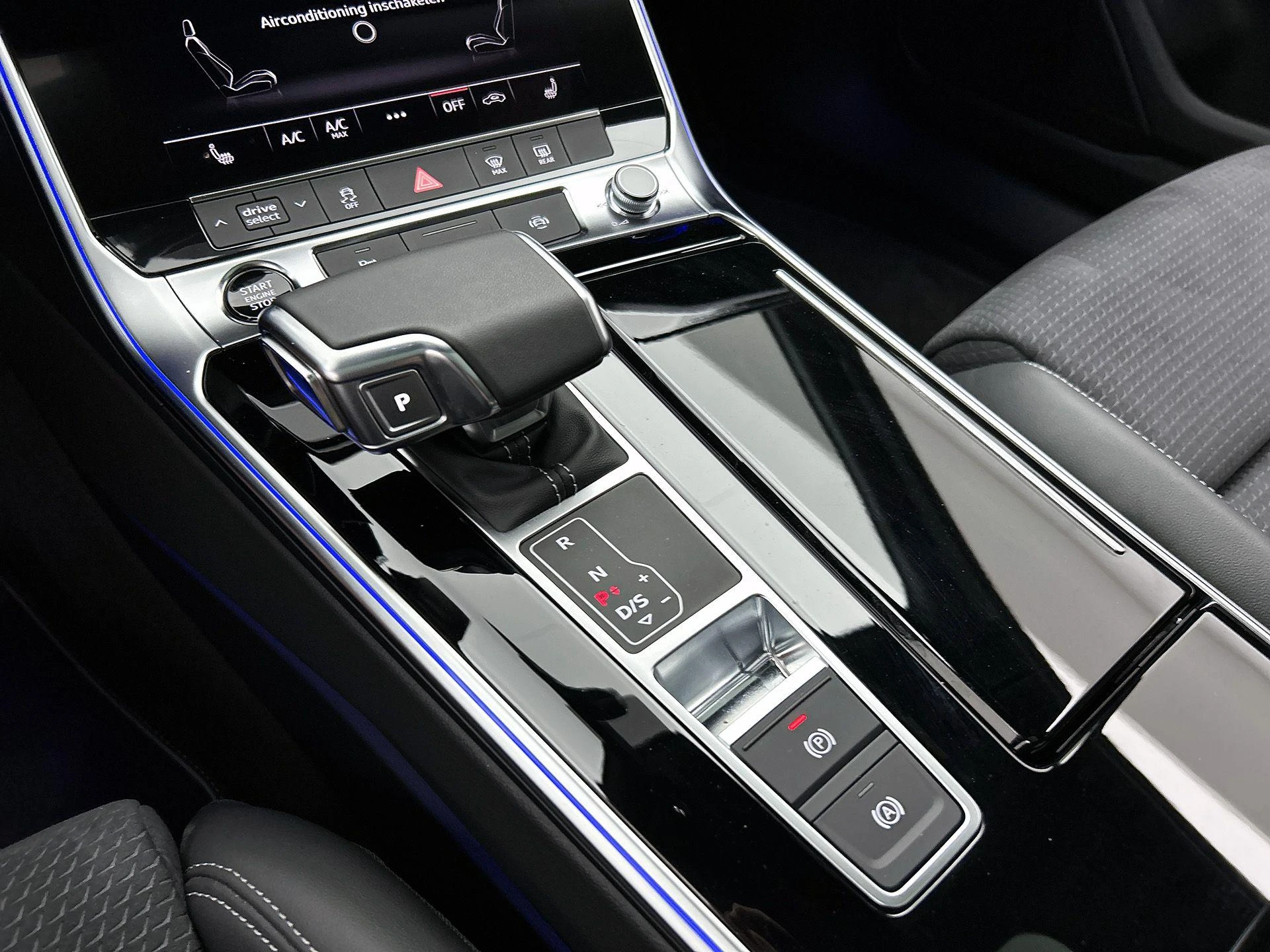 Audi-A6-image-33