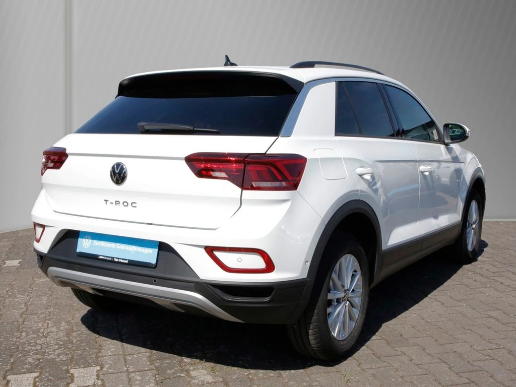 Volkswagen T-Roc 1.5 TSI DSG Life 16" App-Con.+VC ACC LED RFK+PDC SHZ