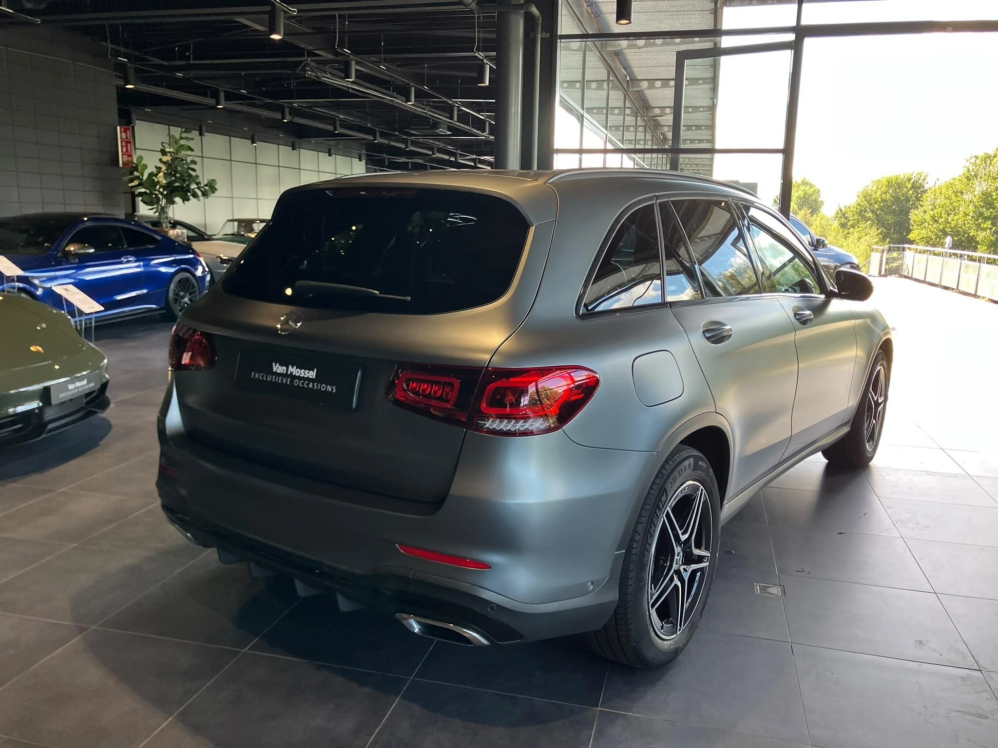 Mercedes-Benz-GLC-image-8