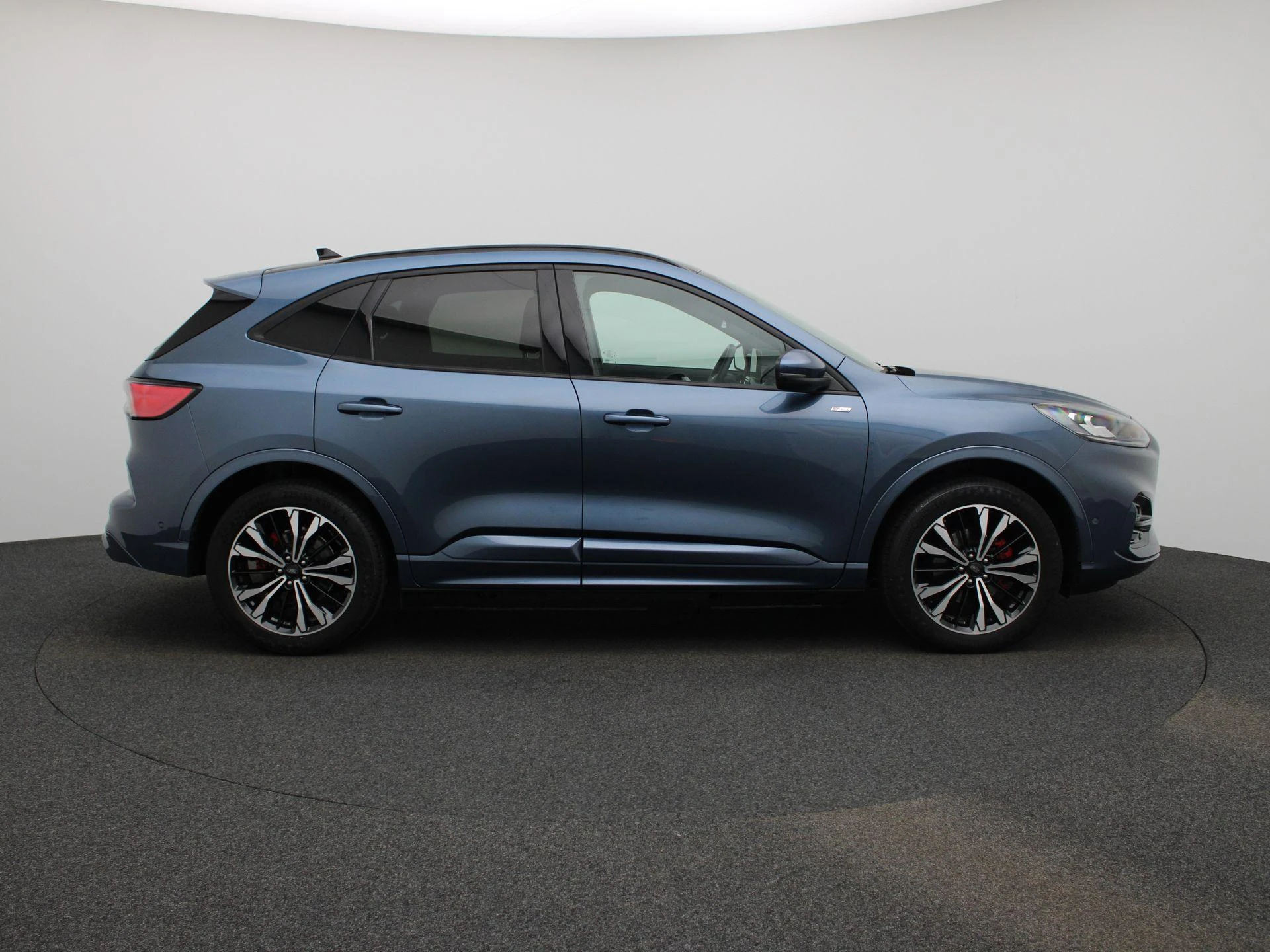 Ford-Kuga-image-5