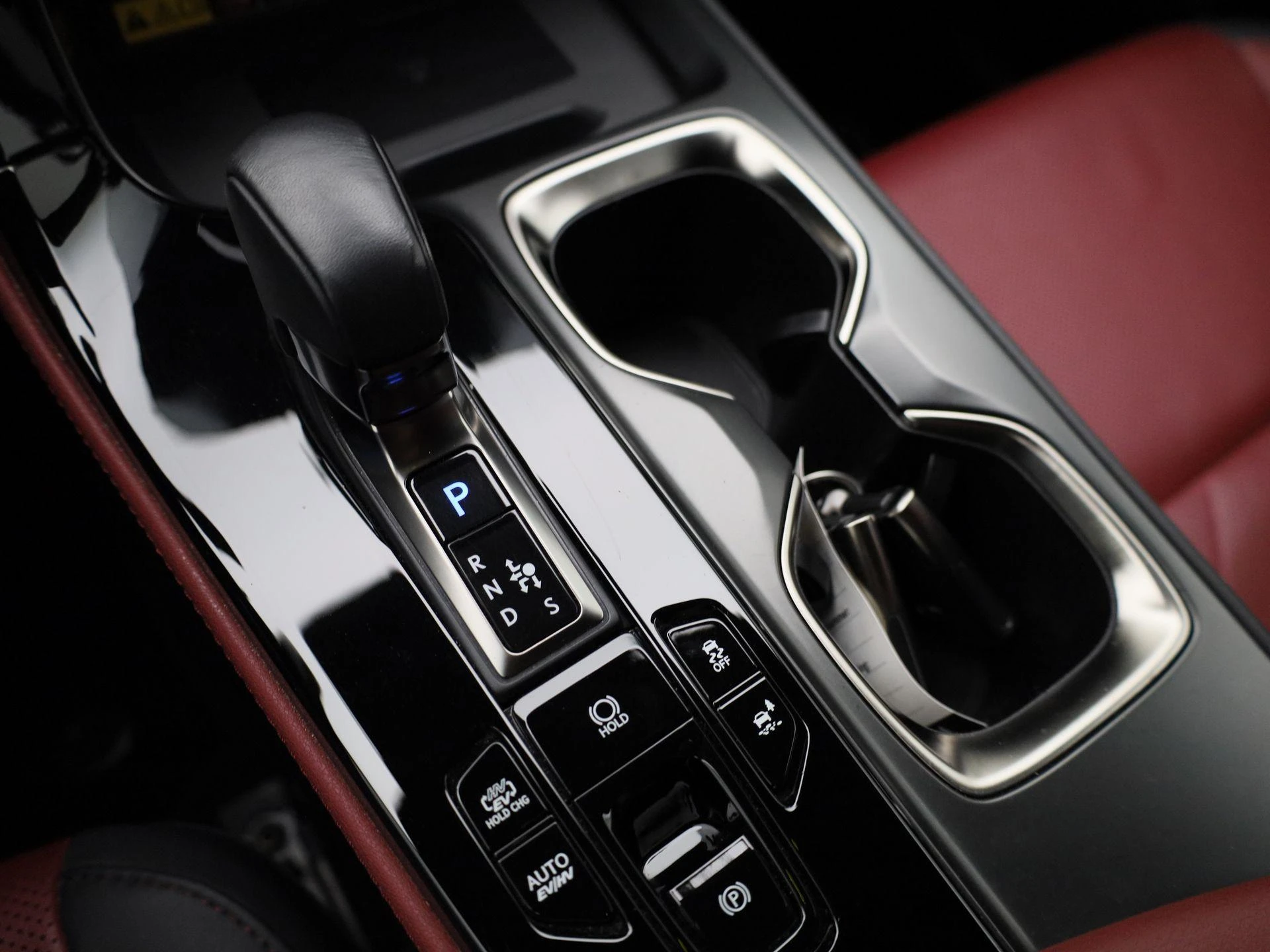 Lexus-NX-image-26