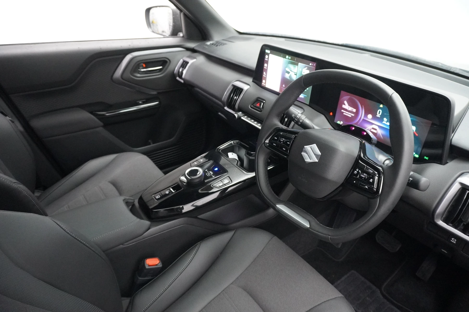 Suzuki-e Vitara-image-5