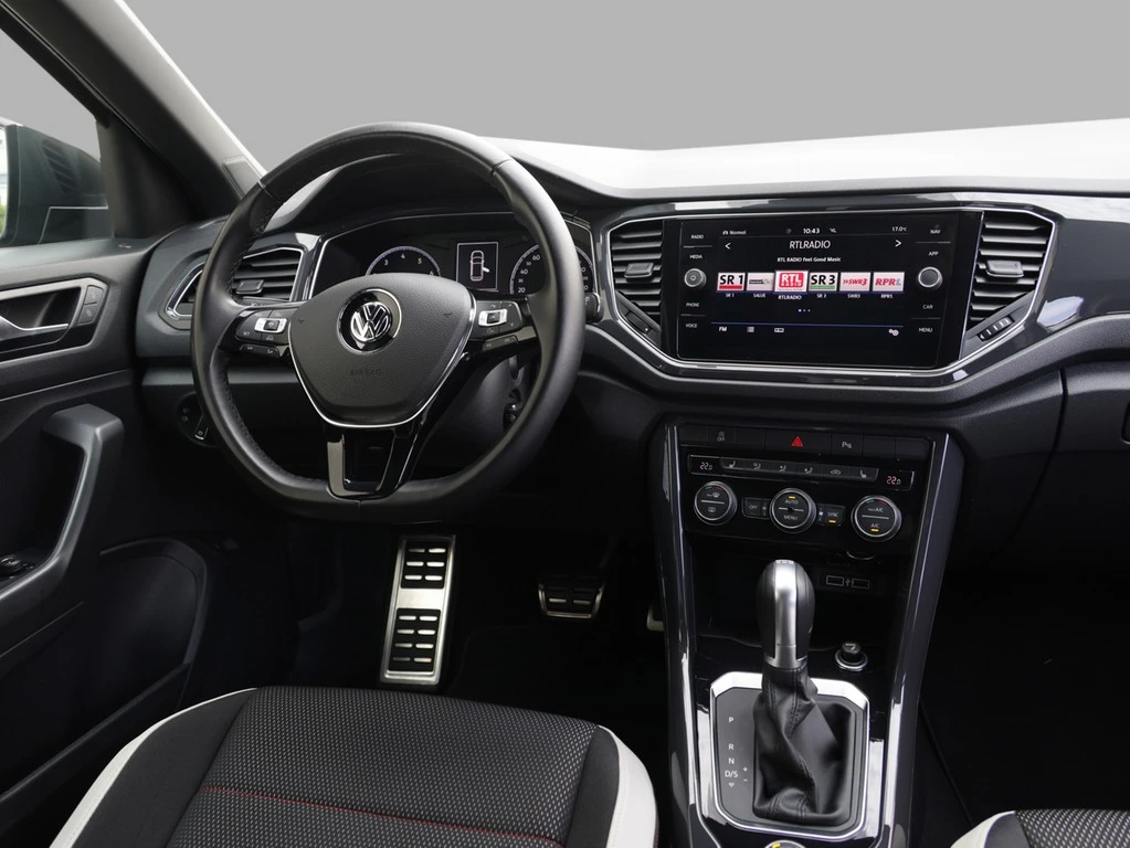 Volkswagen-T-Roc-image-10