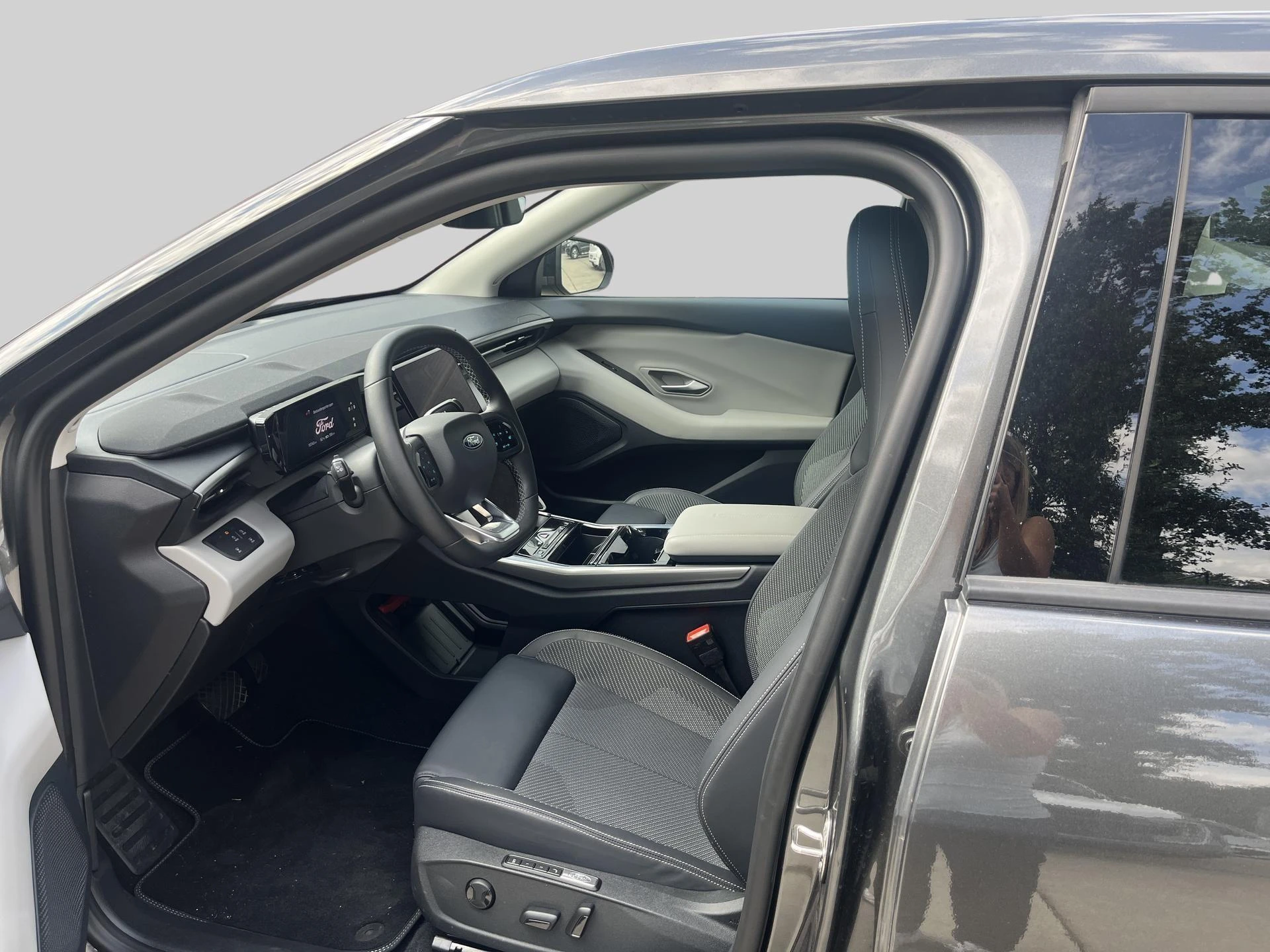 Ford-Explorer-image-7