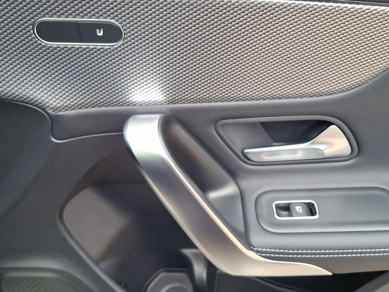 Mercedes-Benz CLA 250 e SB PROGRESSIVE AHK KEYLESS PANO LEDER ProgressiveX118 CLA 250 e SB PROGRESSIVE AHK KEYLESS PANO LEDER Progressive