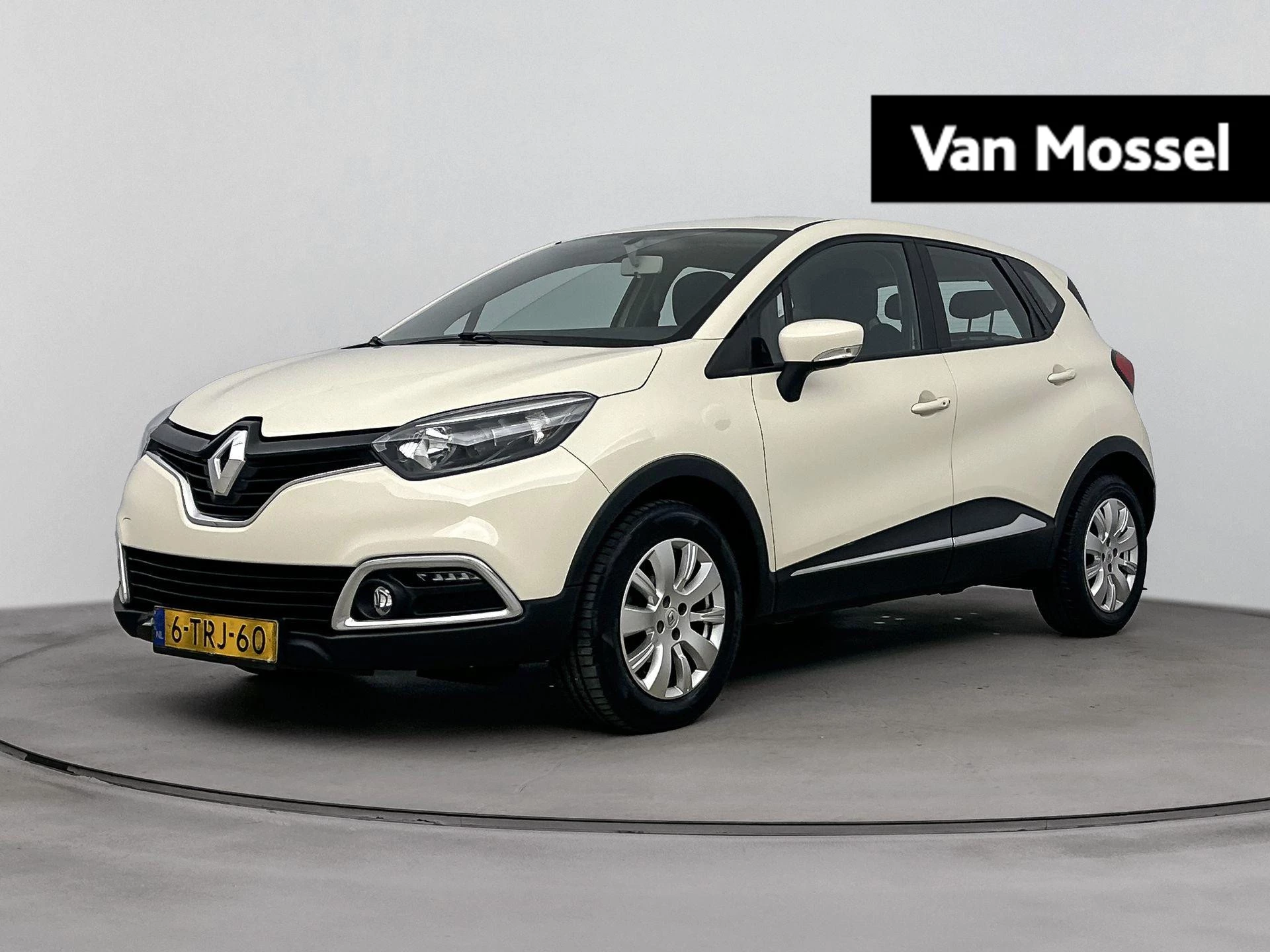 Renault-Captur-image-0