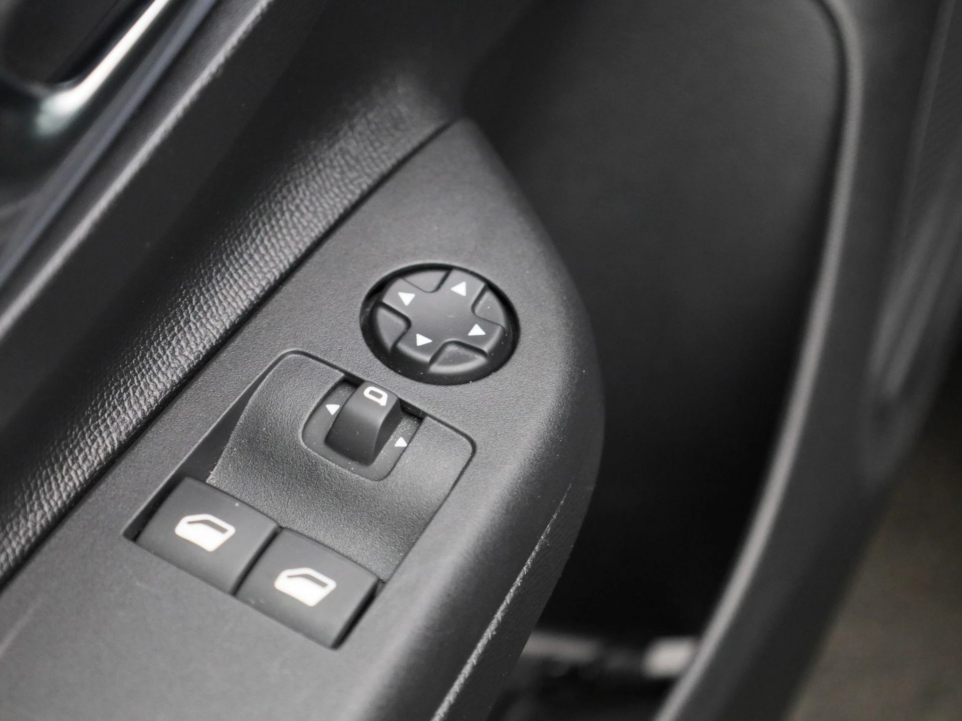 Opel-Corsa-image-23
