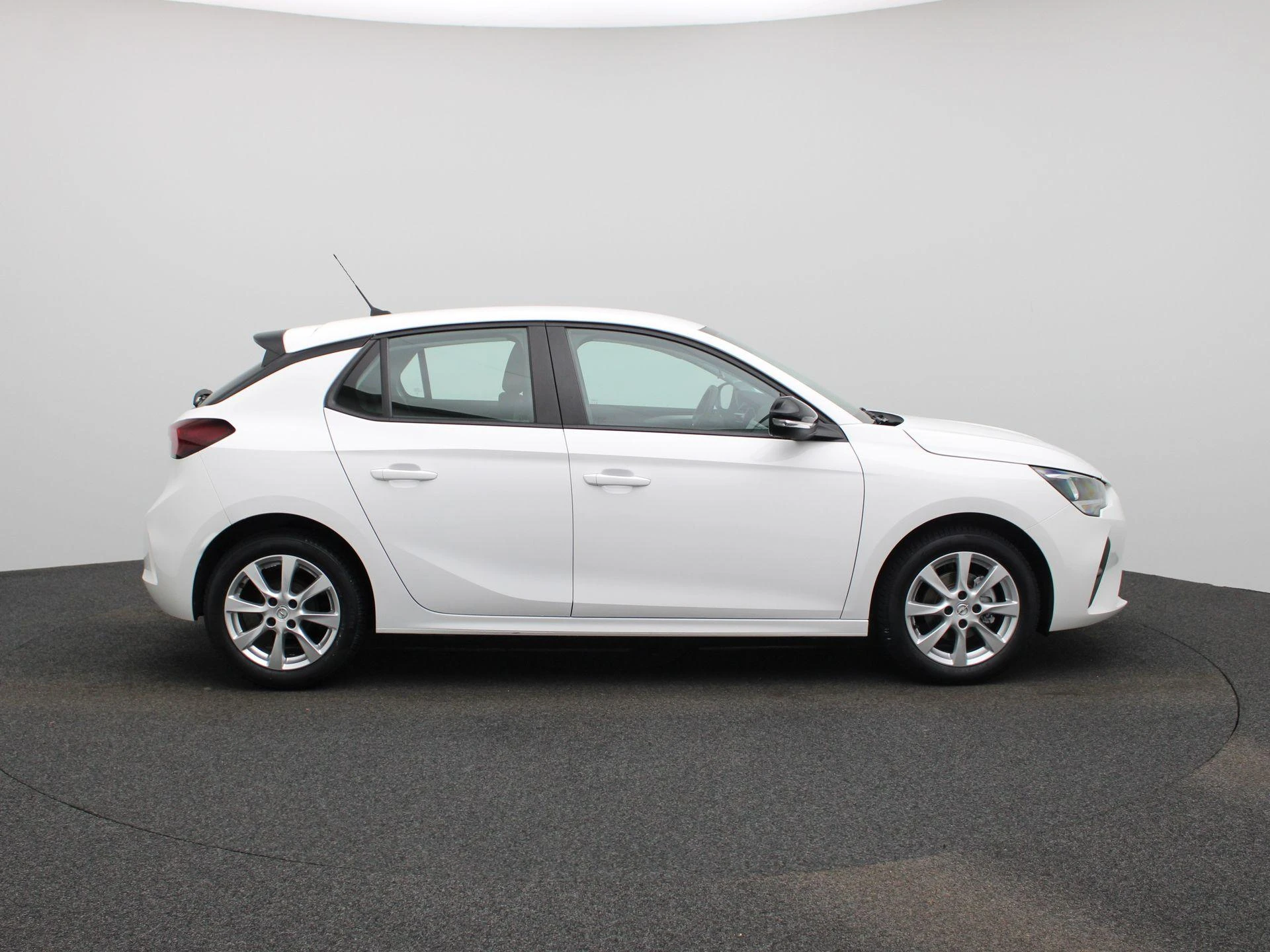 Opel-Corsa-image-6