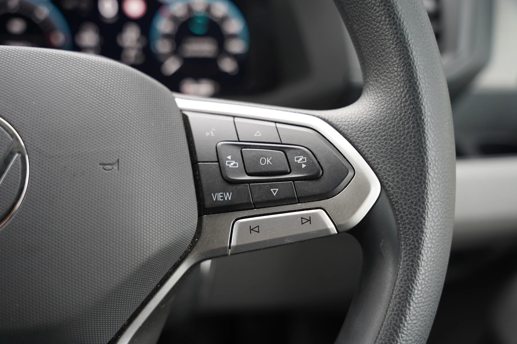 Volkswagen-Crafter-image-17
