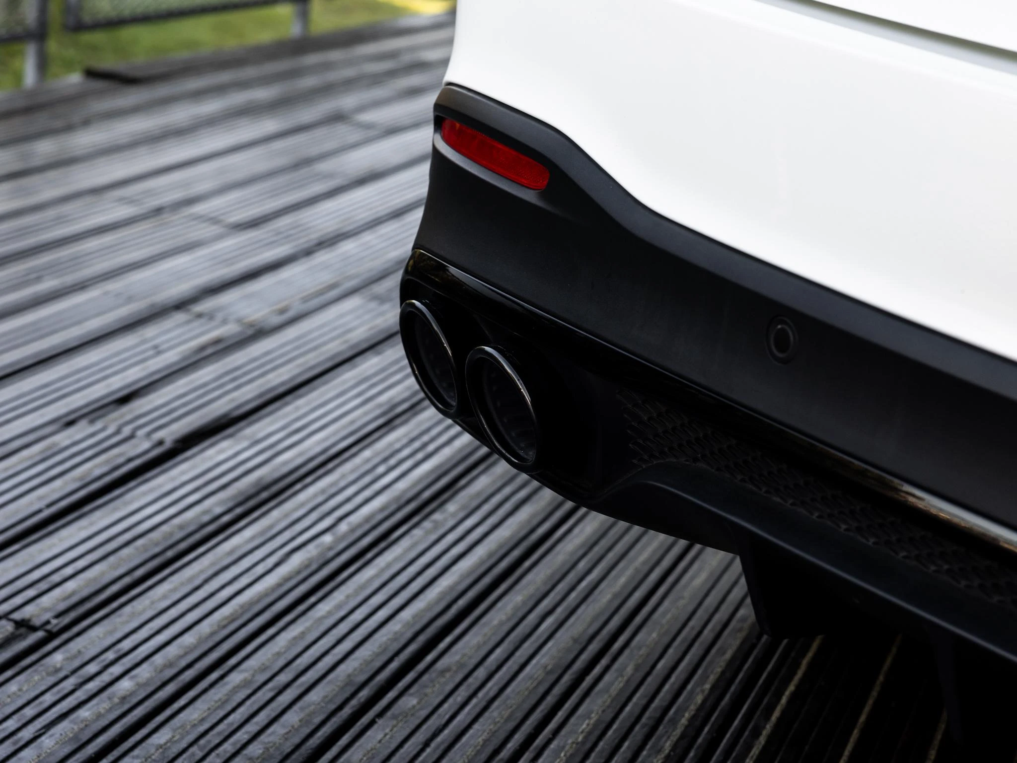 Mercedes-Benz-GLE-image-8