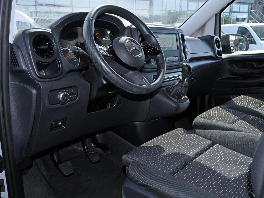 Mercedes-Benz-Vito 116-image-7