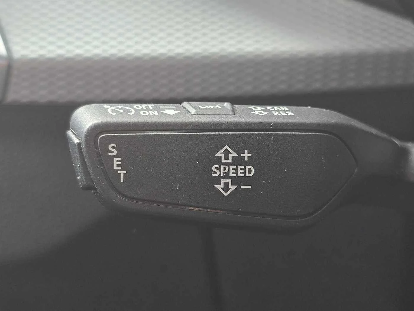 Audi-Q2-image-28