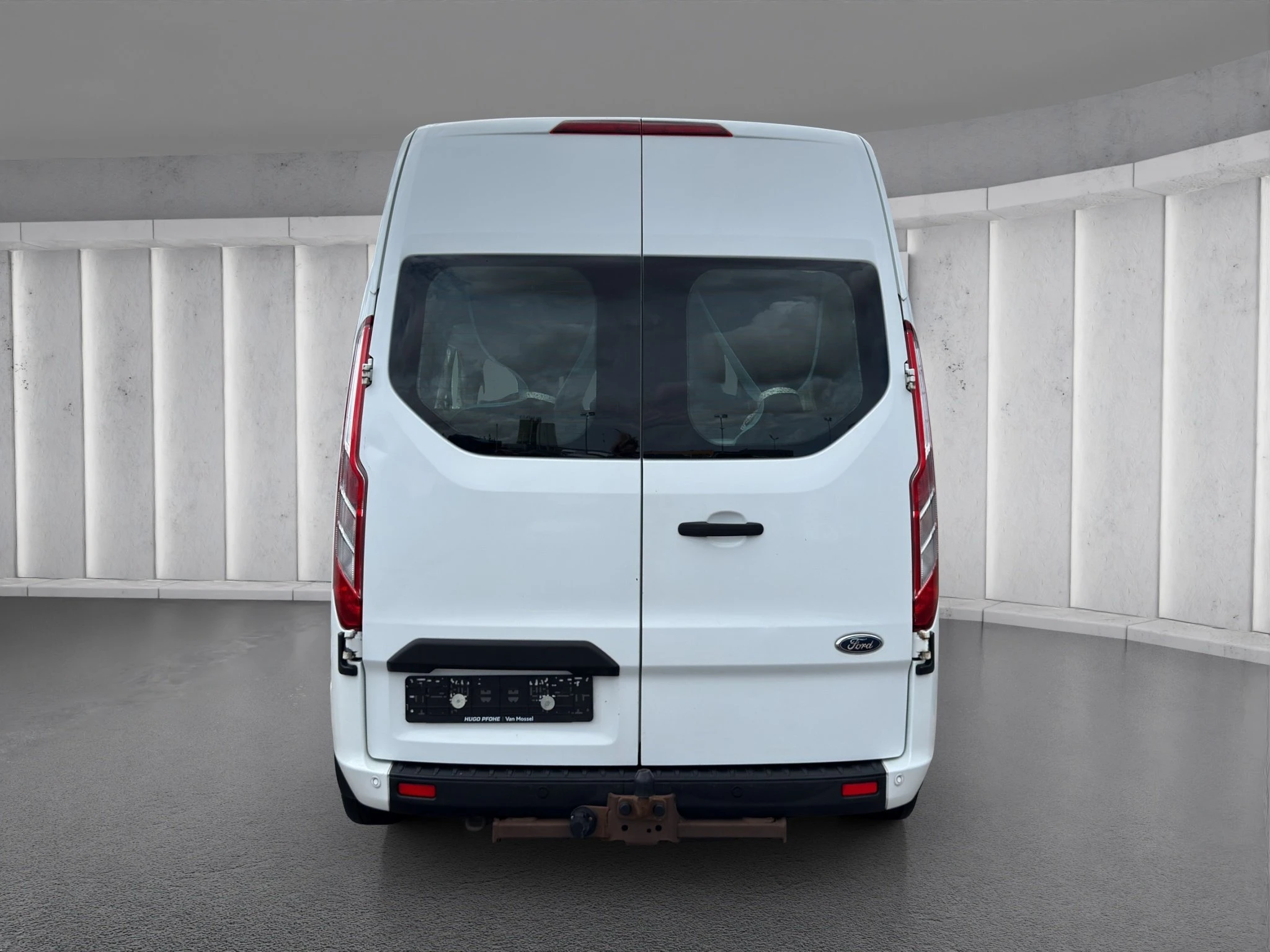 Ford-Transit Custom-image-3