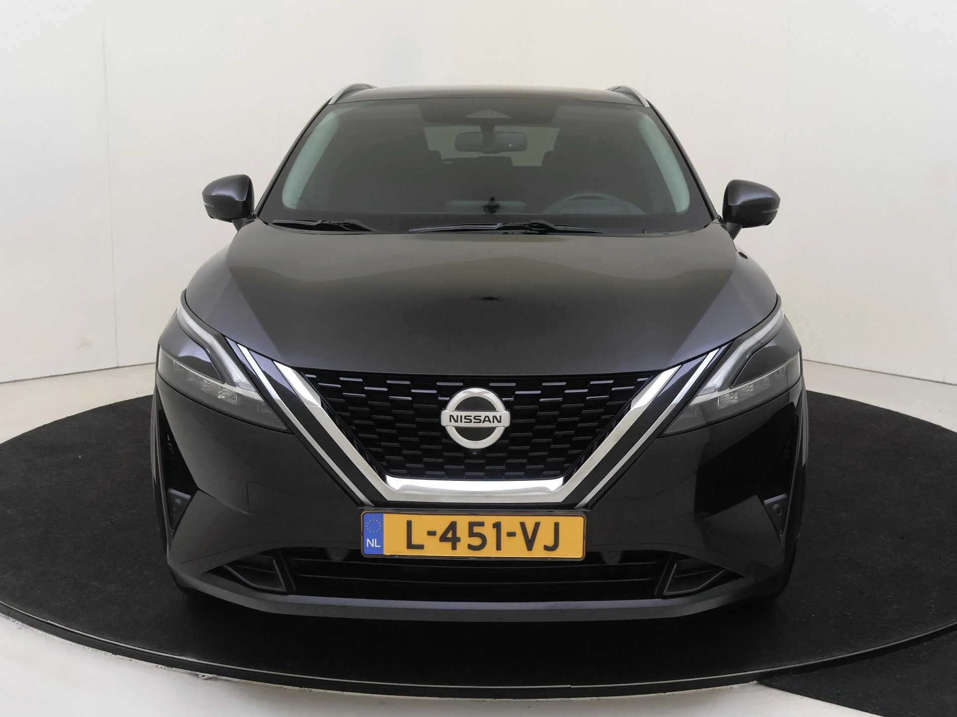 Nissan-QASHQAI-image-5