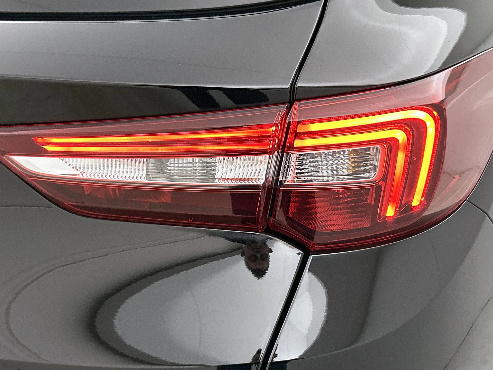 Opel Grandland X 1.6 Turbo Hybrid Innovation