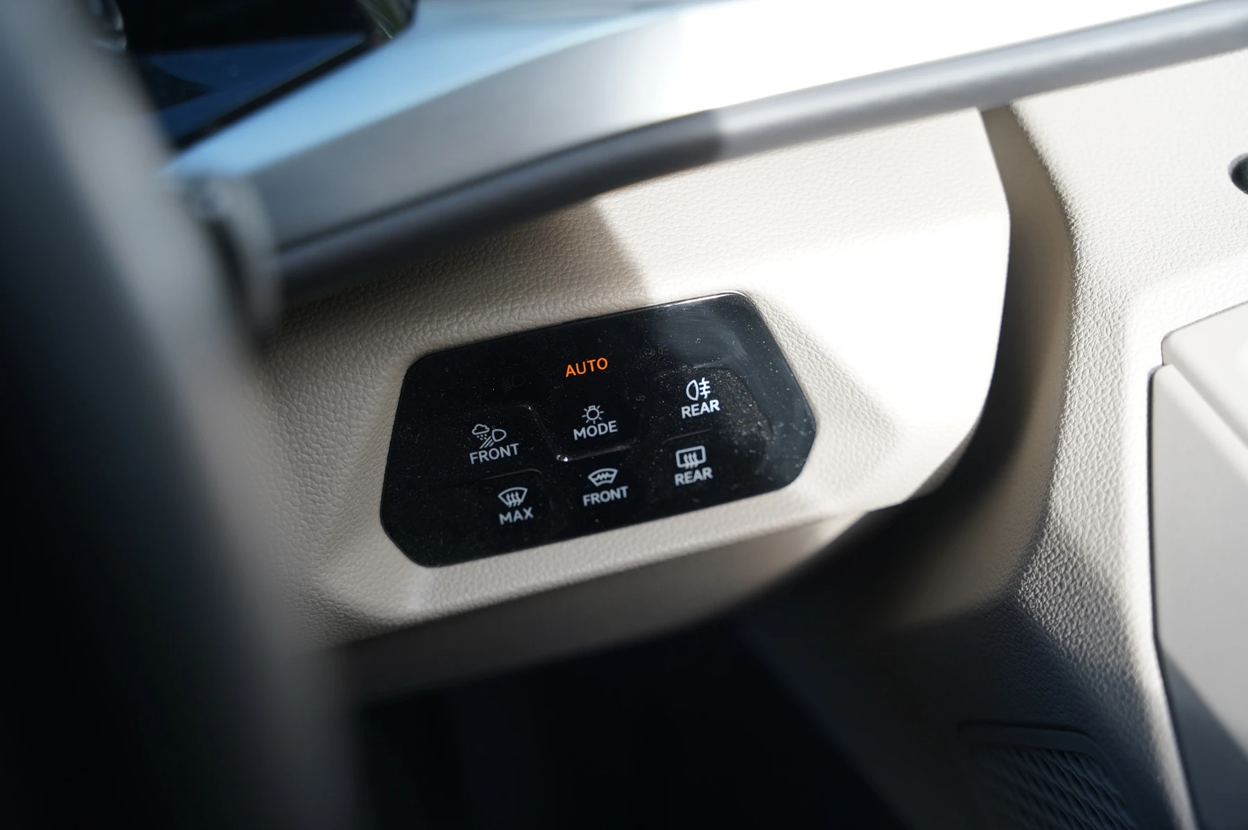 Volkswagen-California-image-16