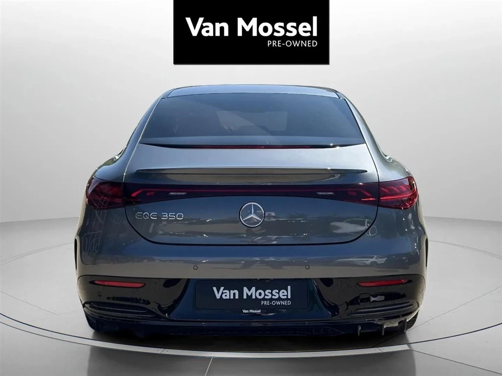 Mercedes-Benz-EQE-image-5