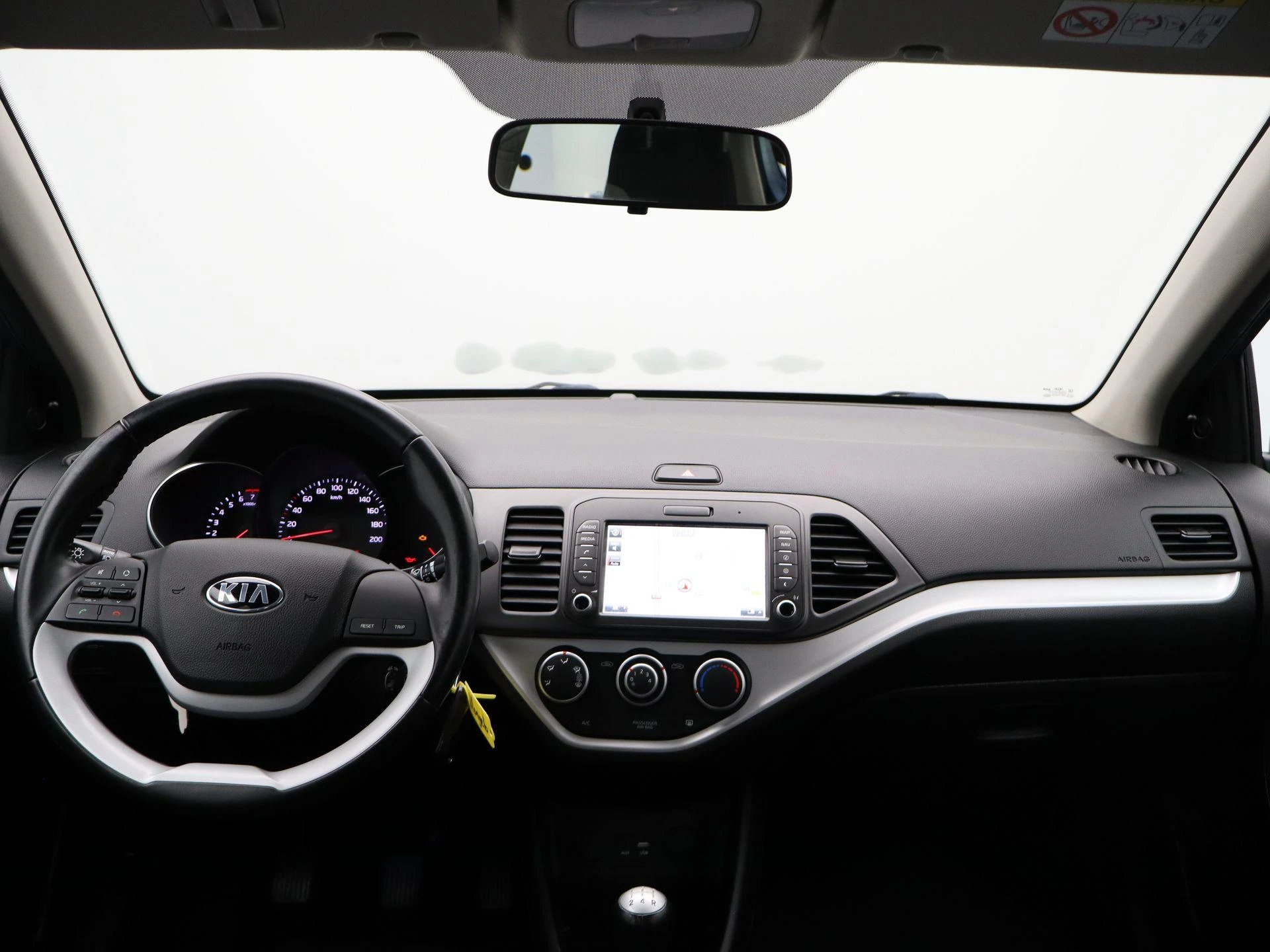 Kia-Picanto-image-27
