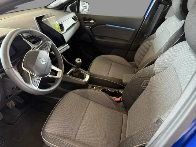 Renault-Captur-image-8