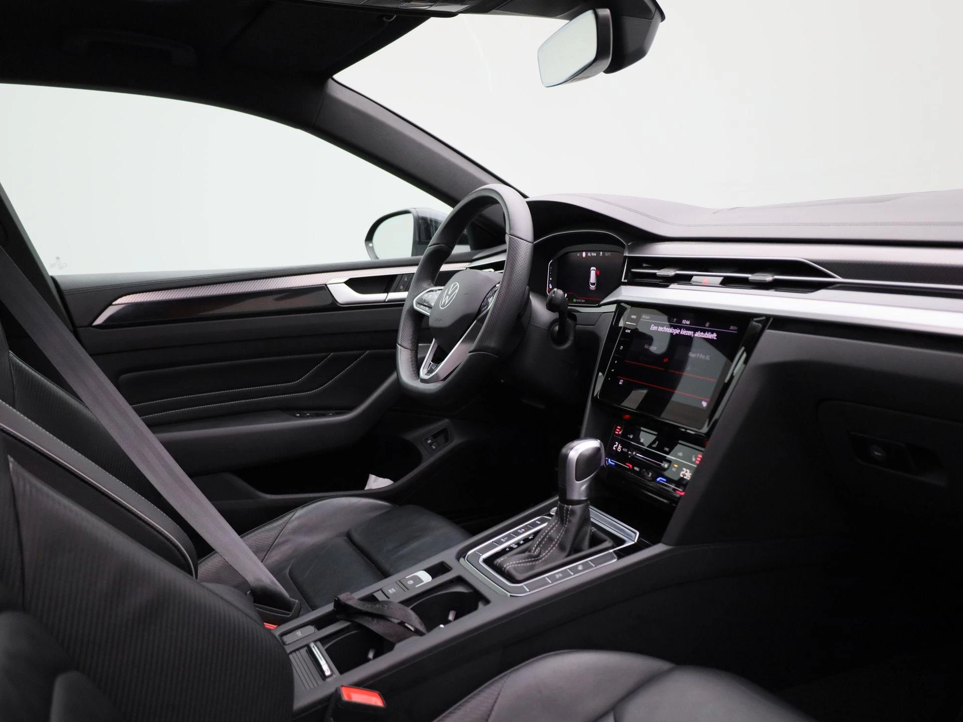 Volkswagen-Arteon-image-37