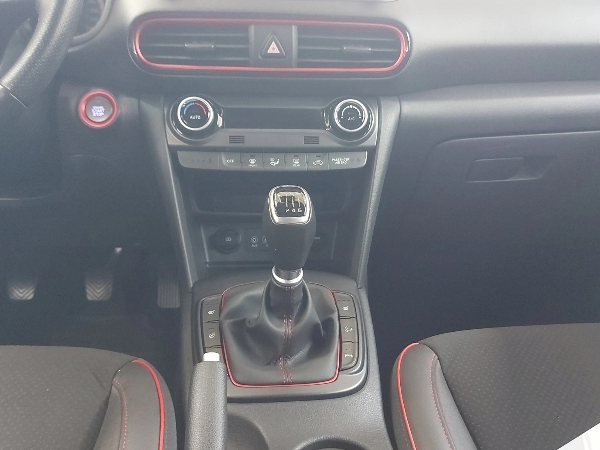 Hyundai-Kona-image-13