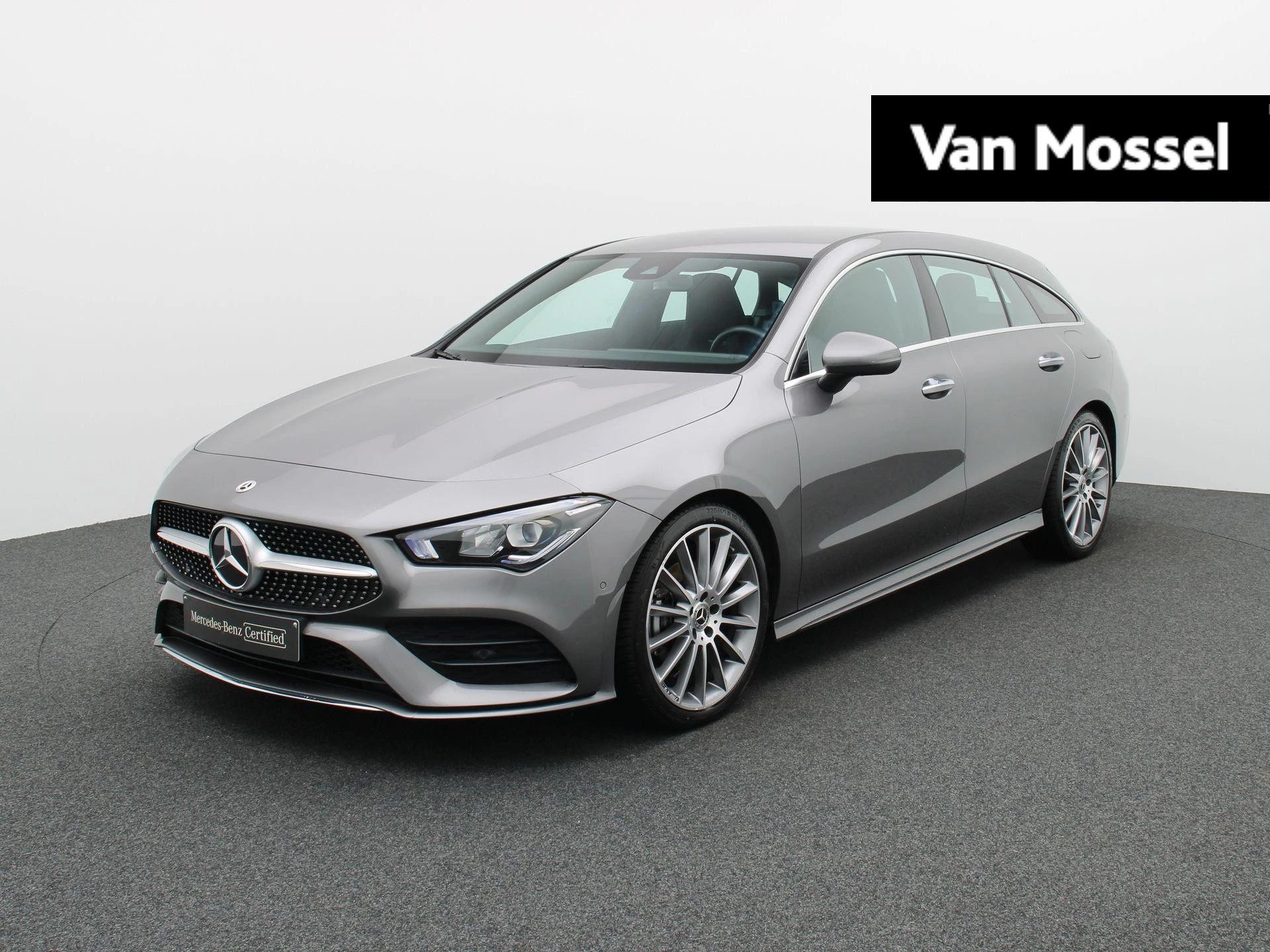 Mercedes-Benz-CLA-image-0