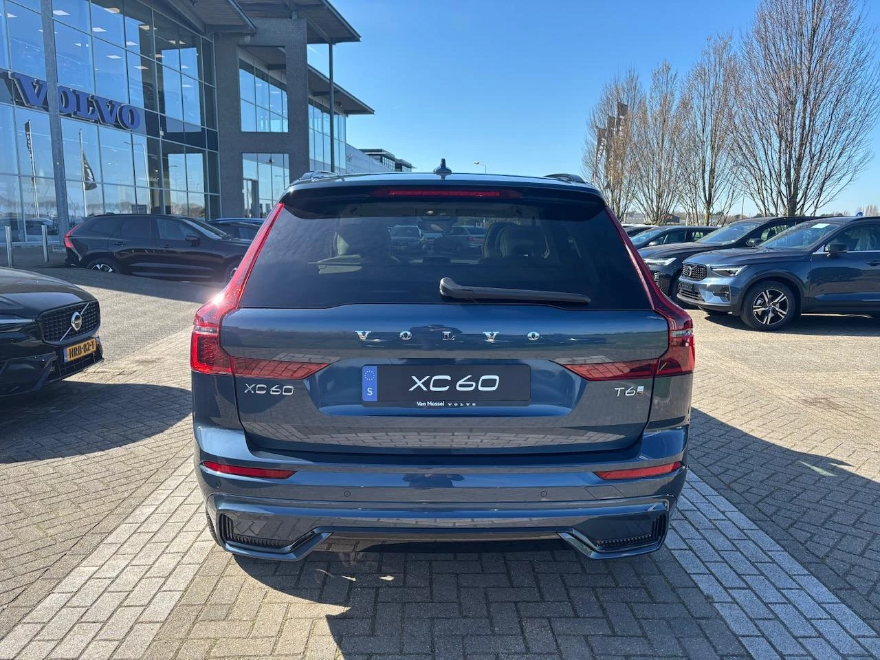 Volvo-XC60-image-21