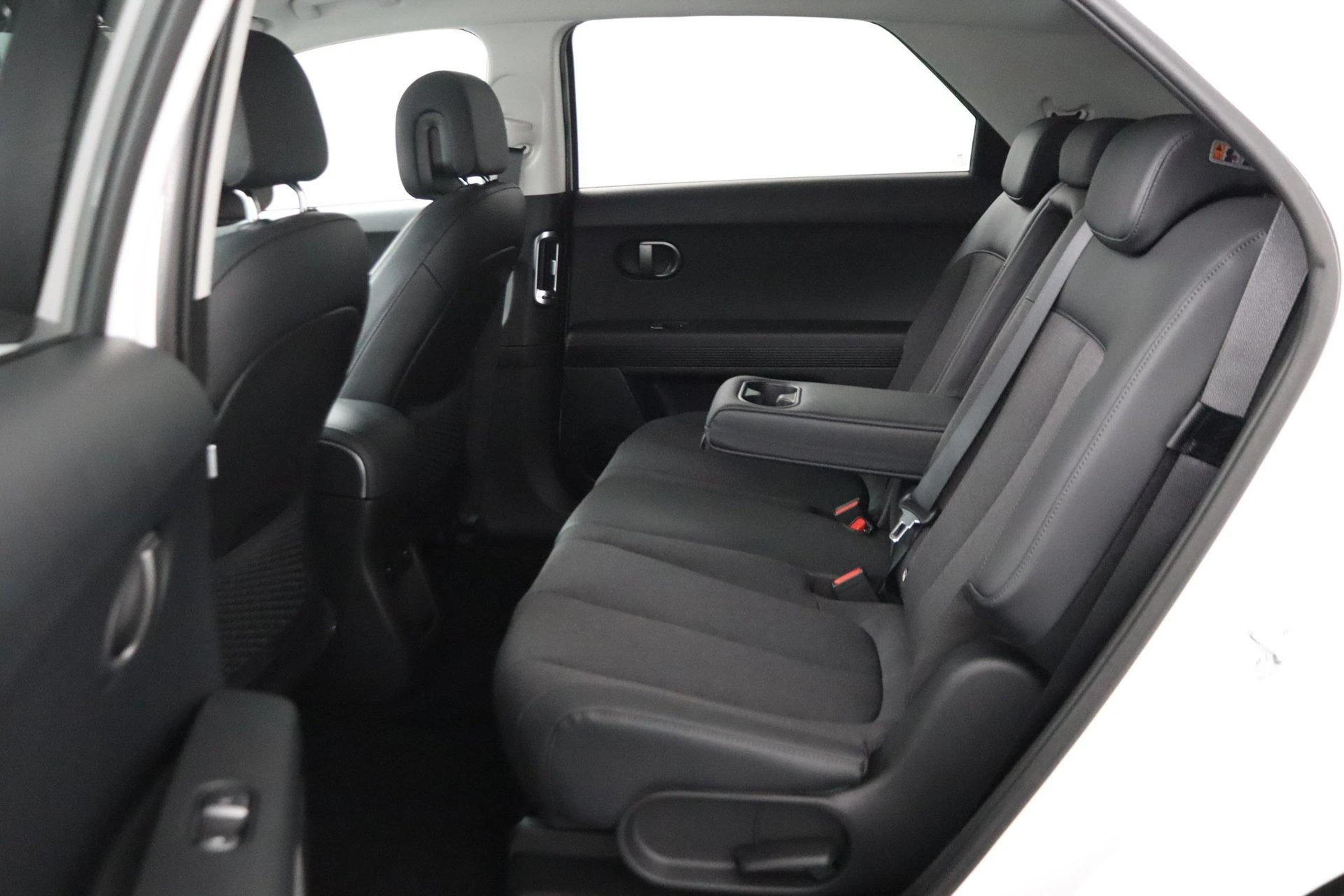 Hyundai-IONIQ 5-image-35