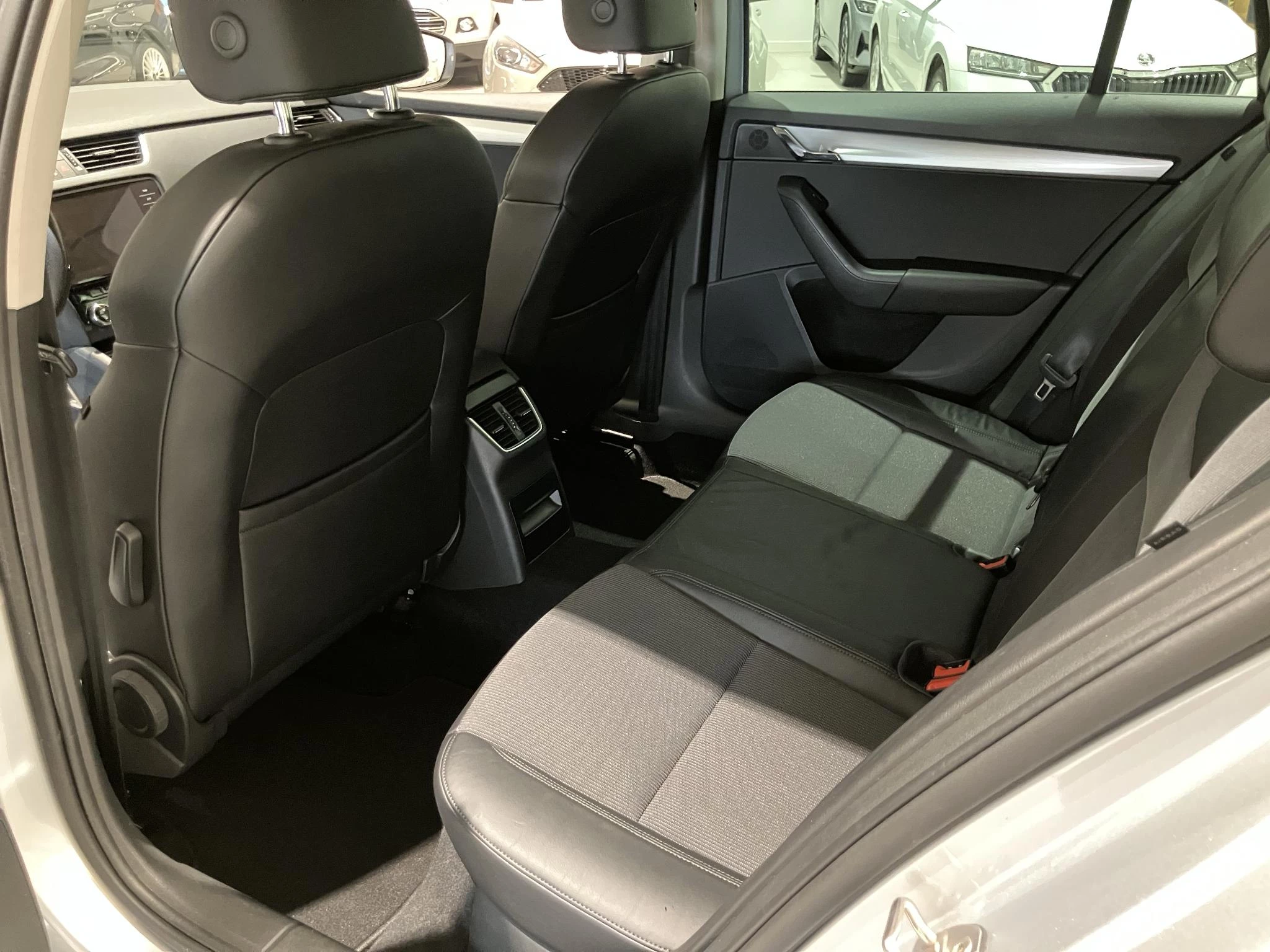 Škoda-Octavia-image-11