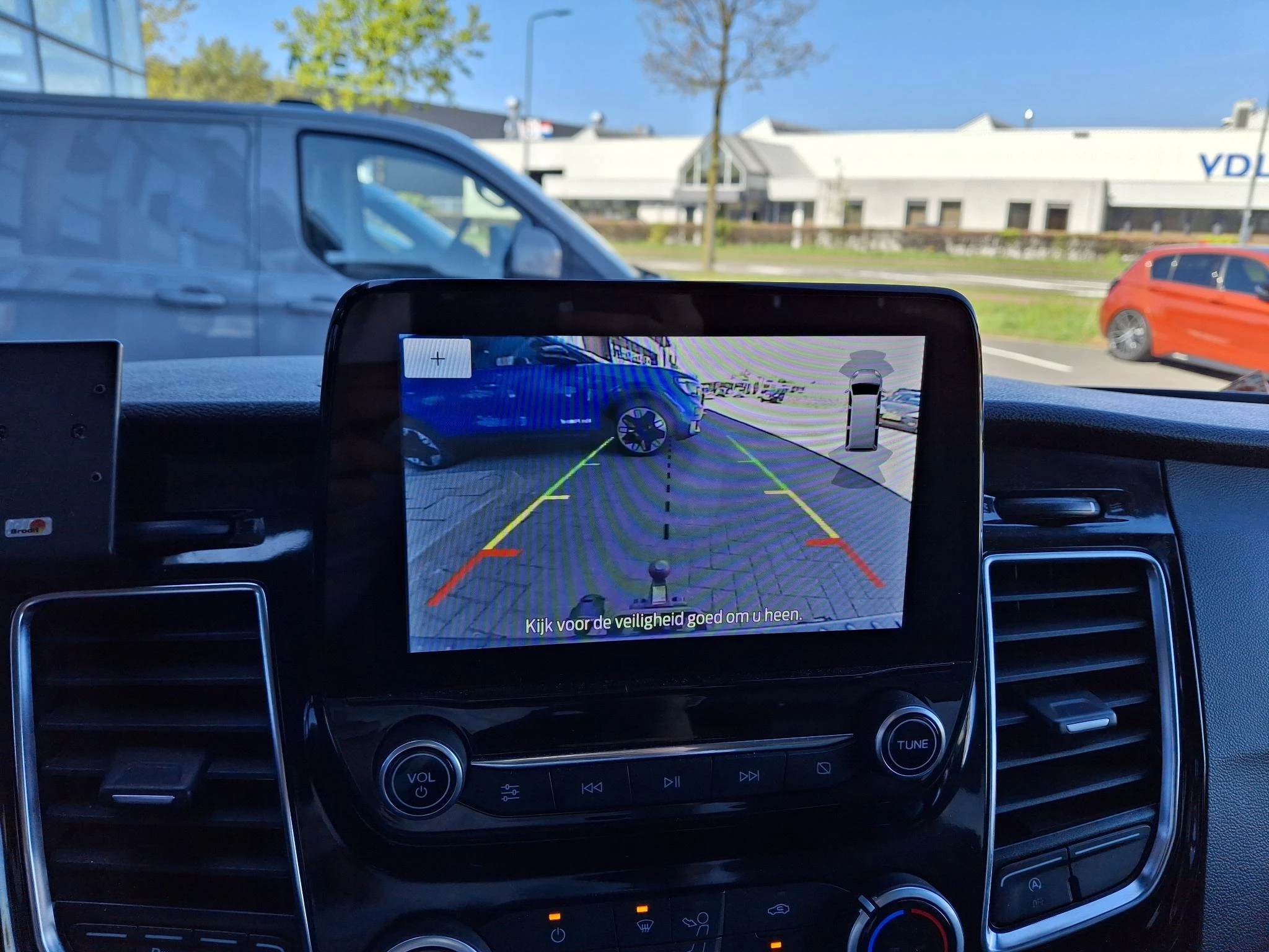 Ford-Transit Custom-image-17