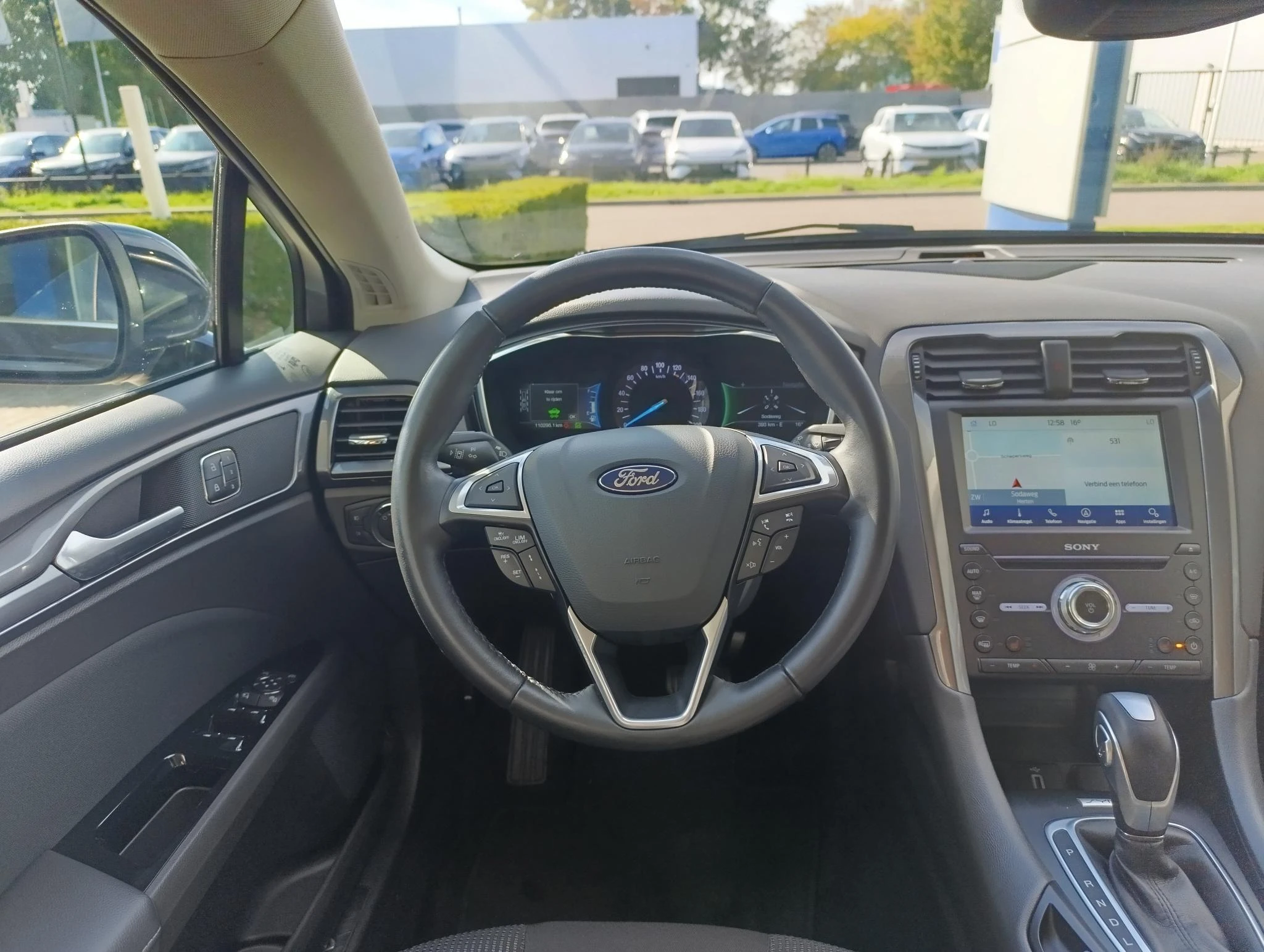 Ford-Mondeo-image-19