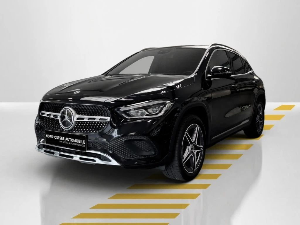 Mercedes-Benz-GLA 200 d-image-1