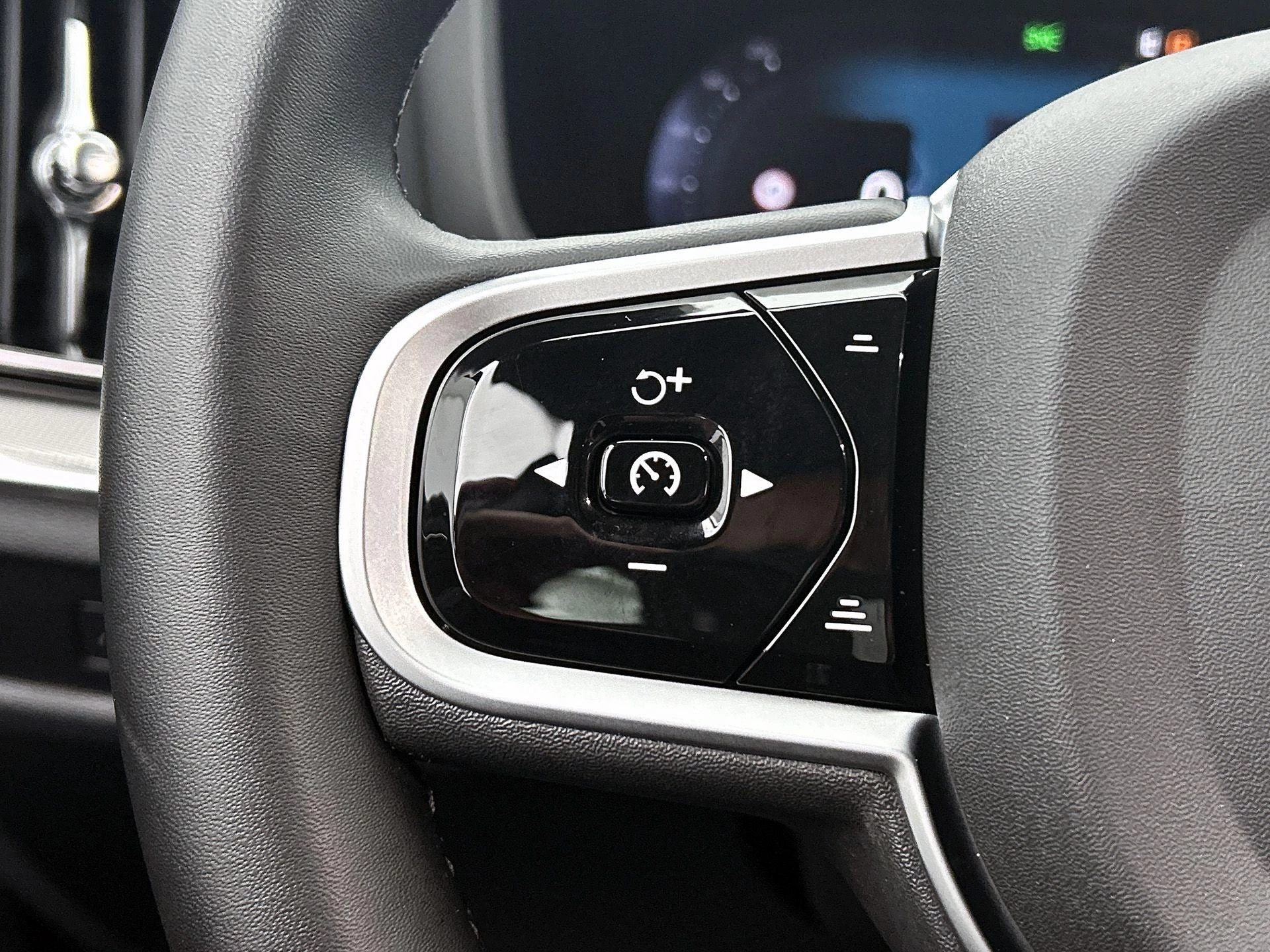Volvo-V60-image-5