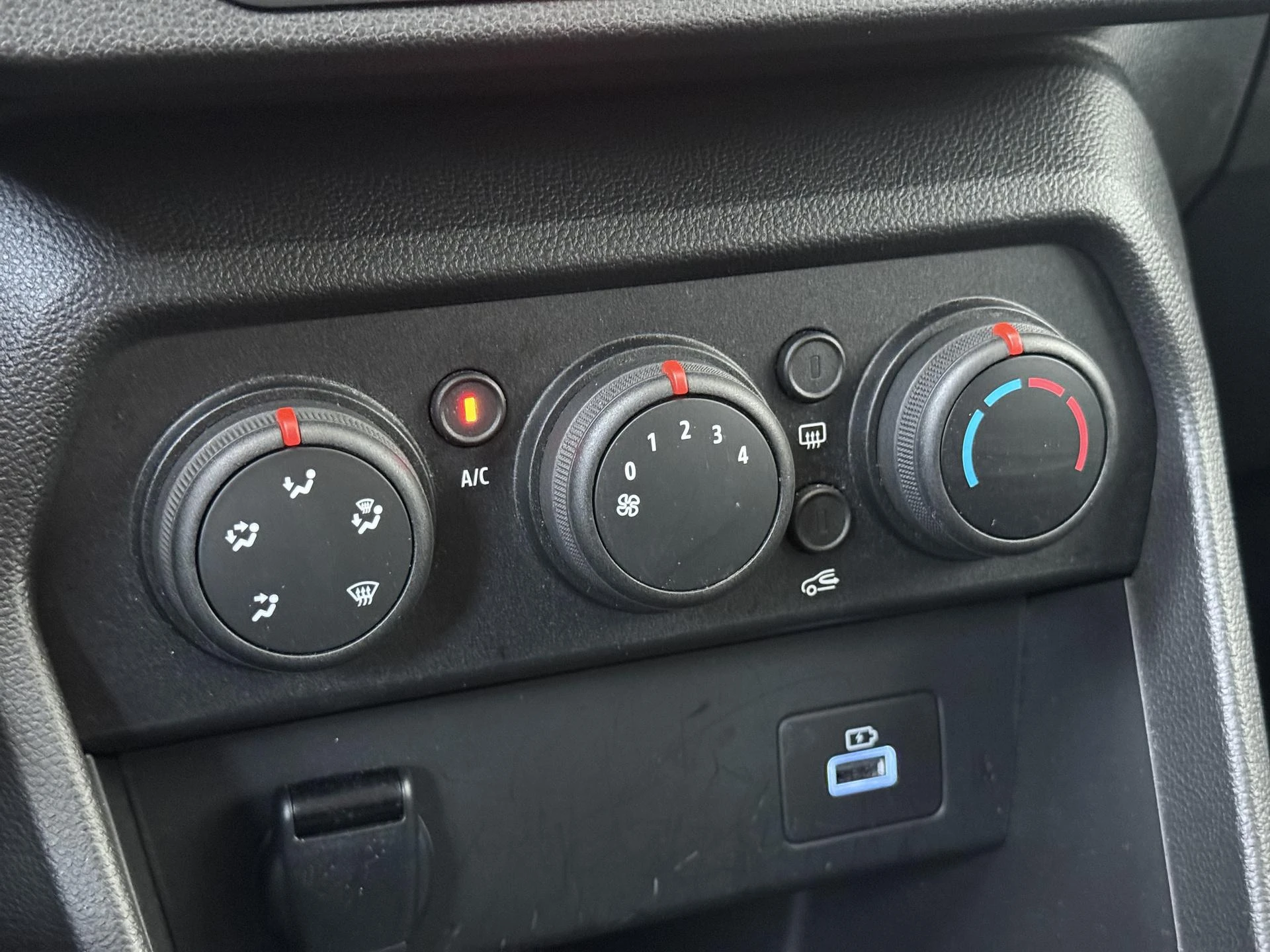 Dacia-Jogger-image-18