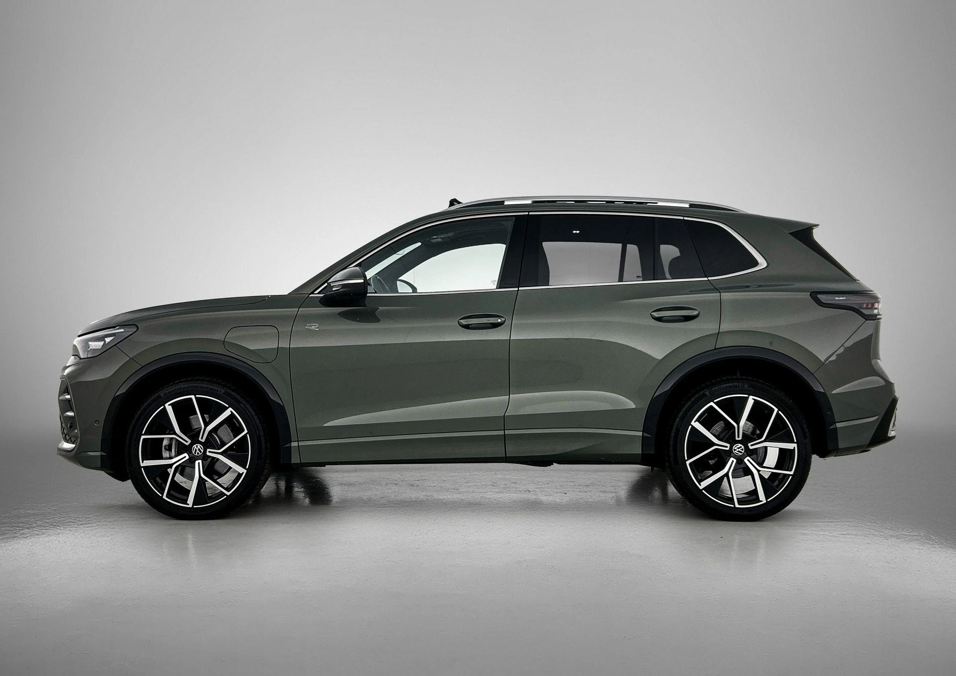 Volkswagen Tiguan 1.5 eHybrid R-Line Business | 204 PK |
