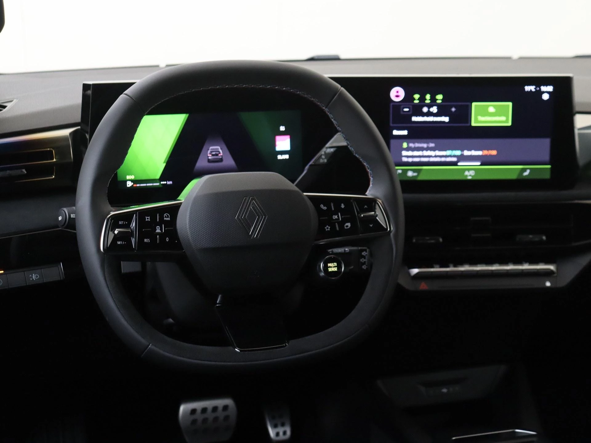 Renault-Clio-image-8