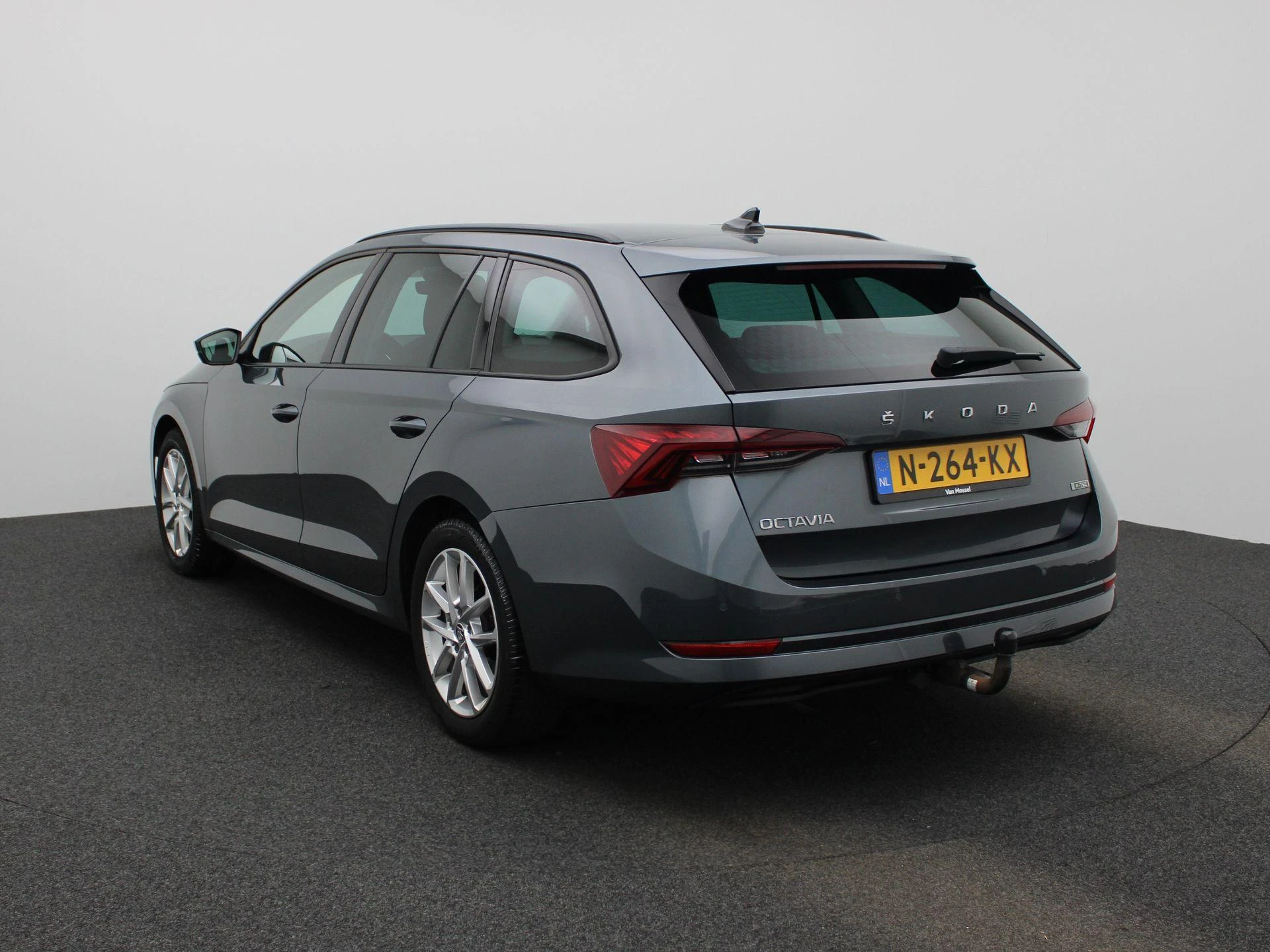 Škoda-Octavia-image-1
