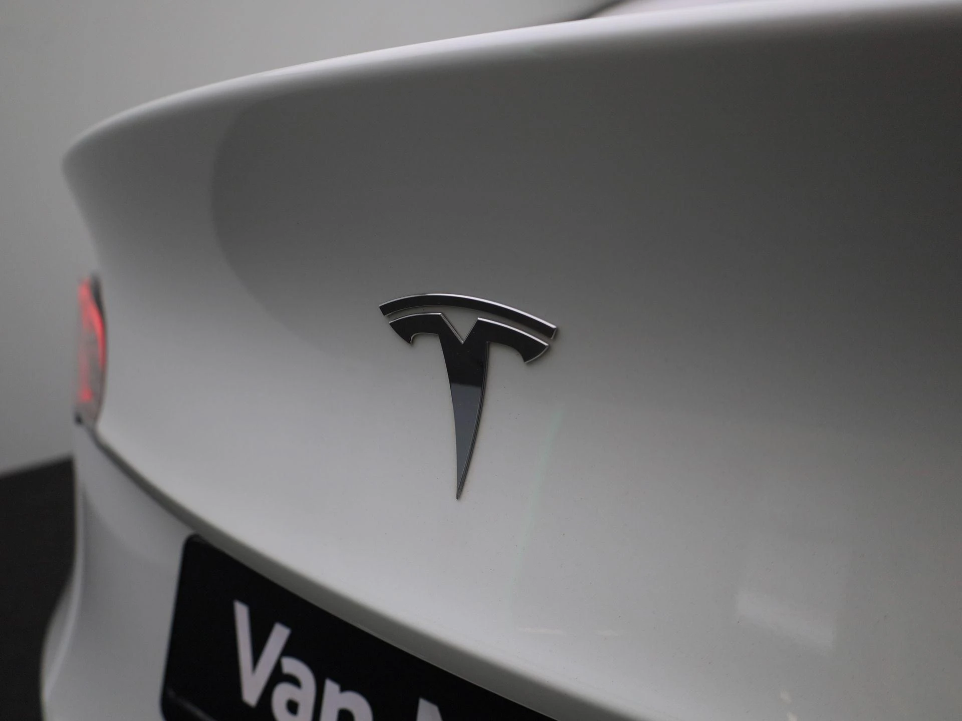 Tesla-Model Y-image-30