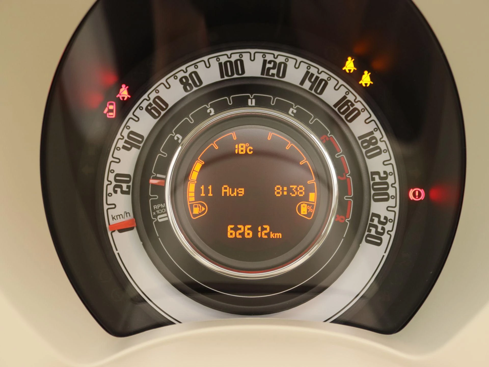 Fiat-500C-image-8