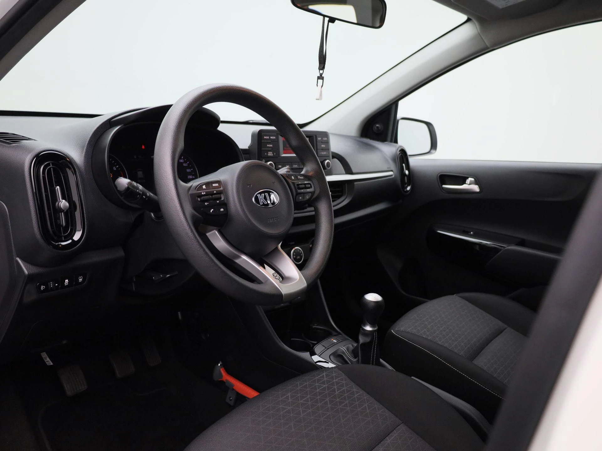 Kia-Picanto-image-25