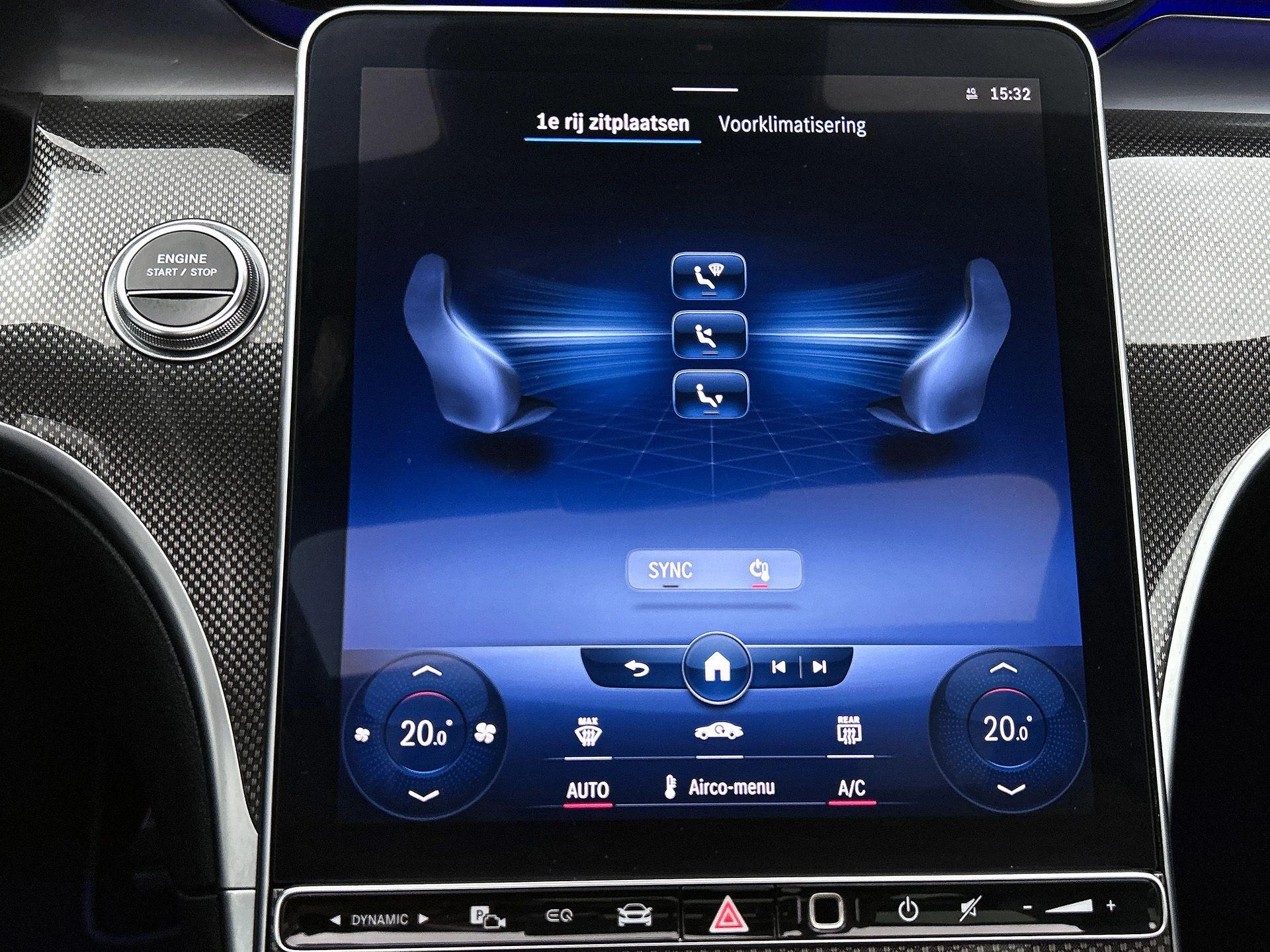 Mercedes-Benz-C-Klasse-image-16