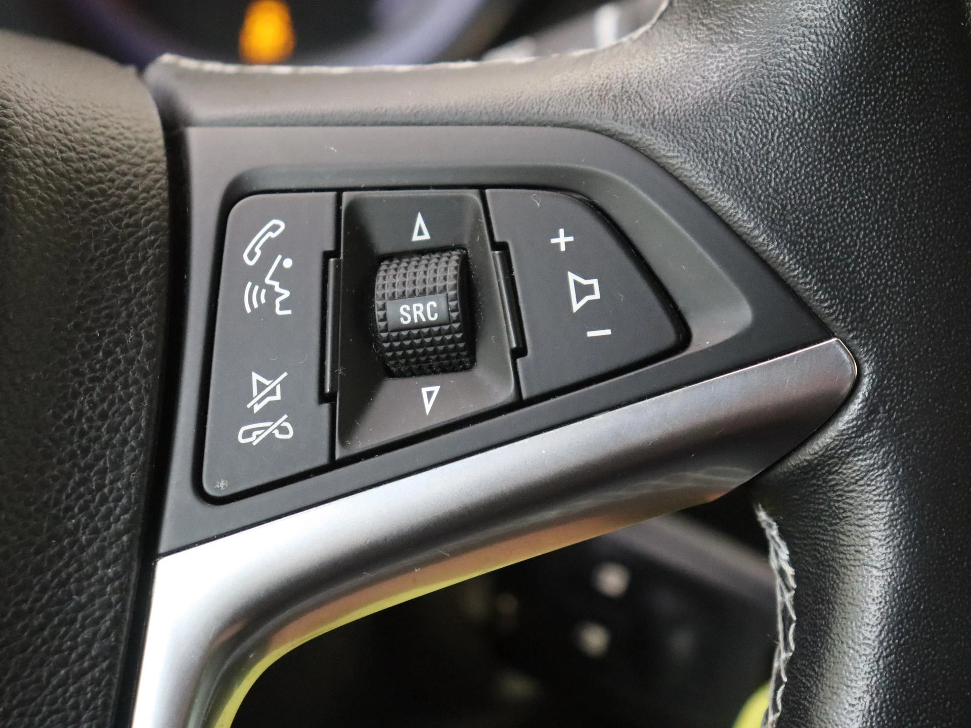 Opel-Meriva-image-13