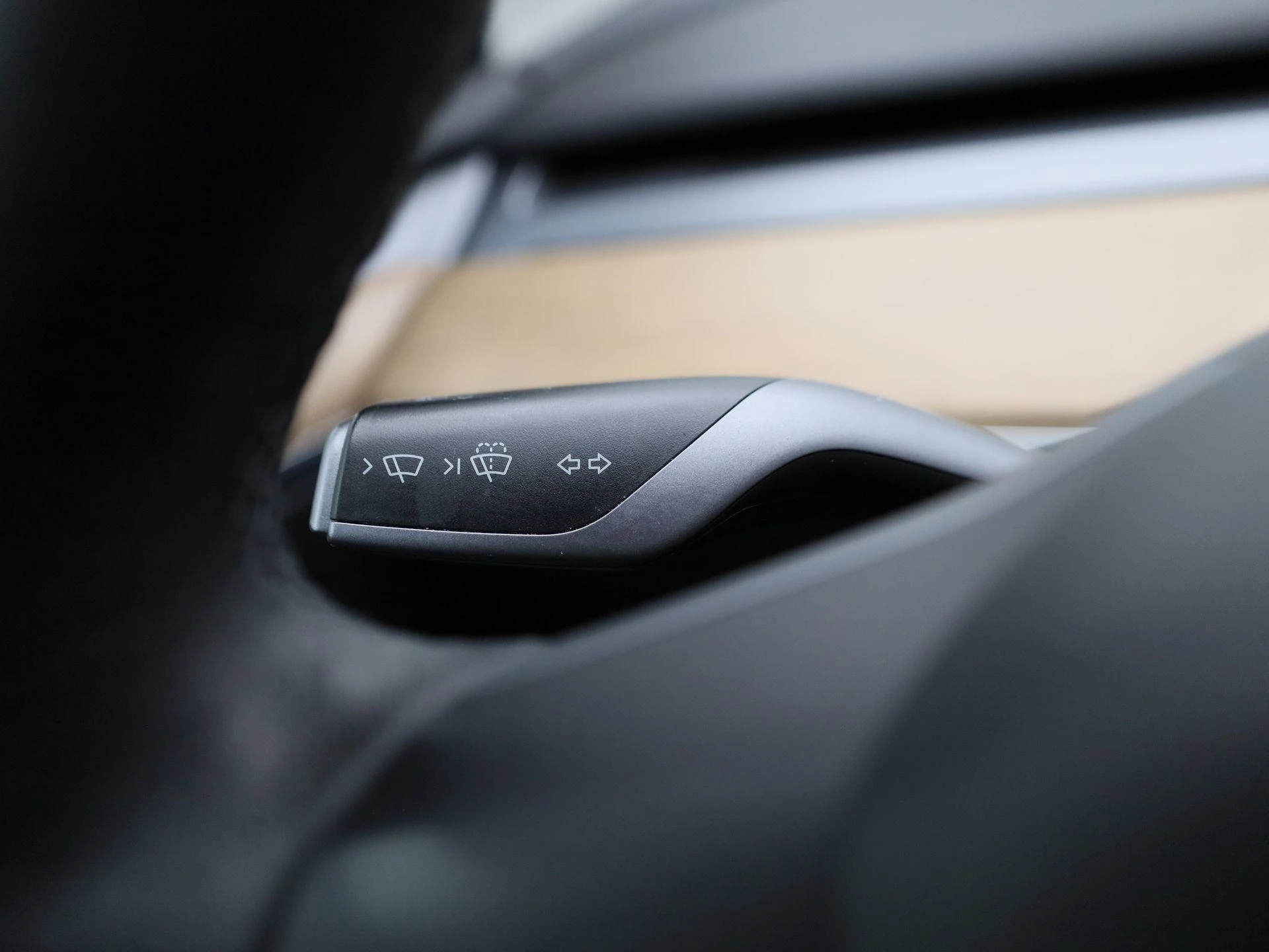 Tesla-Model 3-image-25